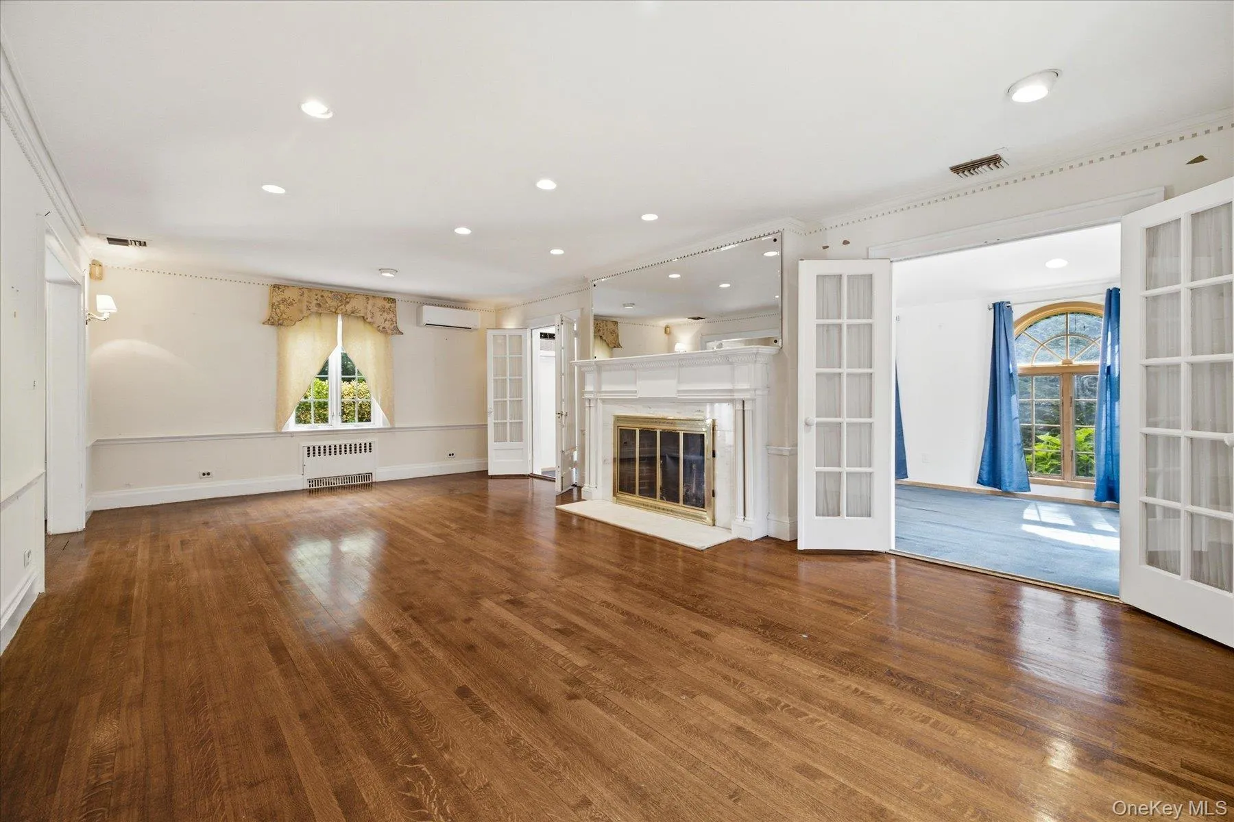 68 Oxford Road, Hempstead, NY, 6 Bedrooms Bedrooms, 11 Rooms Rooms,3 BathroomsBathrooms,Residential,For Rent,Oxford,0,KEY1016312 68 Oxford Road, Hempstead, NY, 6 Bedrooms Bedrooms, 11 Rooms Rooms,3 BathroomsBathrooms,Residential,For Rent,Oxford,0,KEY1016312