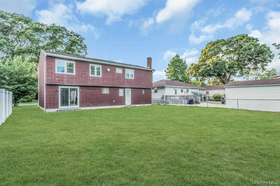 1085 Hempstead Avenue, Hempstead, NY, 4 Bedrooms Bedrooms, 9 Rooms Rooms,3 BathroomsBathrooms,Residential,For Rent,Hempstead,0,KEY1016314 1085 Hempstead Avenue, Hempstead, NY, 4 Bedrooms Bedrooms, 9 Rooms Rooms,3 BathroomsBathrooms,Residential,For Rent,Hempstead,0,KEY1016314