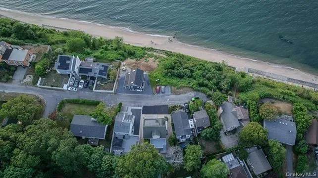 112 Shore Drive, Brookhaven, NY, 4 Bedrooms Bedrooms, 9 Rooms Rooms,4 BathroomsBathrooms,Residential,For Rent,Shore,0,1016317 112 Shore Drive, Brookhaven, NY, 4 Bedrooms Bedrooms, 9 Rooms Rooms,4 BathroomsBathrooms,Residential,For Rent,Shore,0,1016317