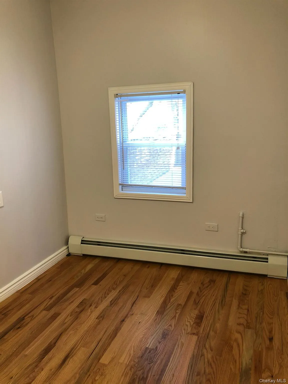 61 Clinton Street, Newburgh (city), NY, 2 Bedrooms Bedrooms, 5 Rooms Rooms,1 BathroomBathrooms,Residential Lease,For Rent,Clinton,0,1016320 61 Clinton Street, Newburgh (city), NY, 2 Bedrooms Bedrooms, 5 Rooms Rooms,1 BathroomBathrooms,Residential Lease,For Rent,Clinton,0,1016320
