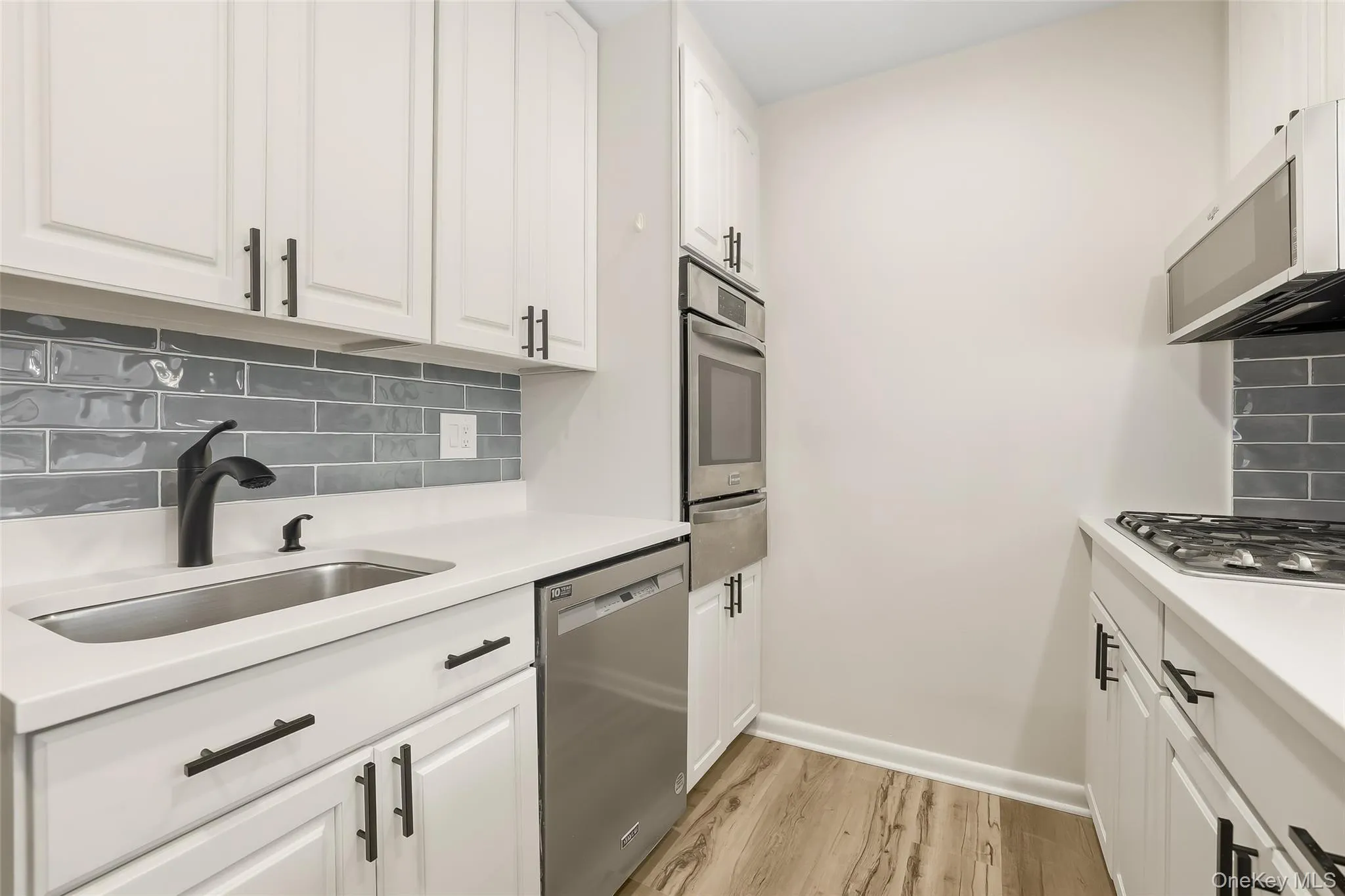 150 Bedford Road, New Castle, NY, 2 Bedrooms Bedrooms, 6 Rooms Rooms,1 BathroomBathrooms,Residential Lease,For Rent,Bedford,0,KEY1016324 150 Bedford Road, New Castle, NY, 2 Bedrooms Bedrooms, 6 Rooms Rooms,1 BathroomBathrooms,Residential Lease,For Rent,Bedford,0,KEY1016324