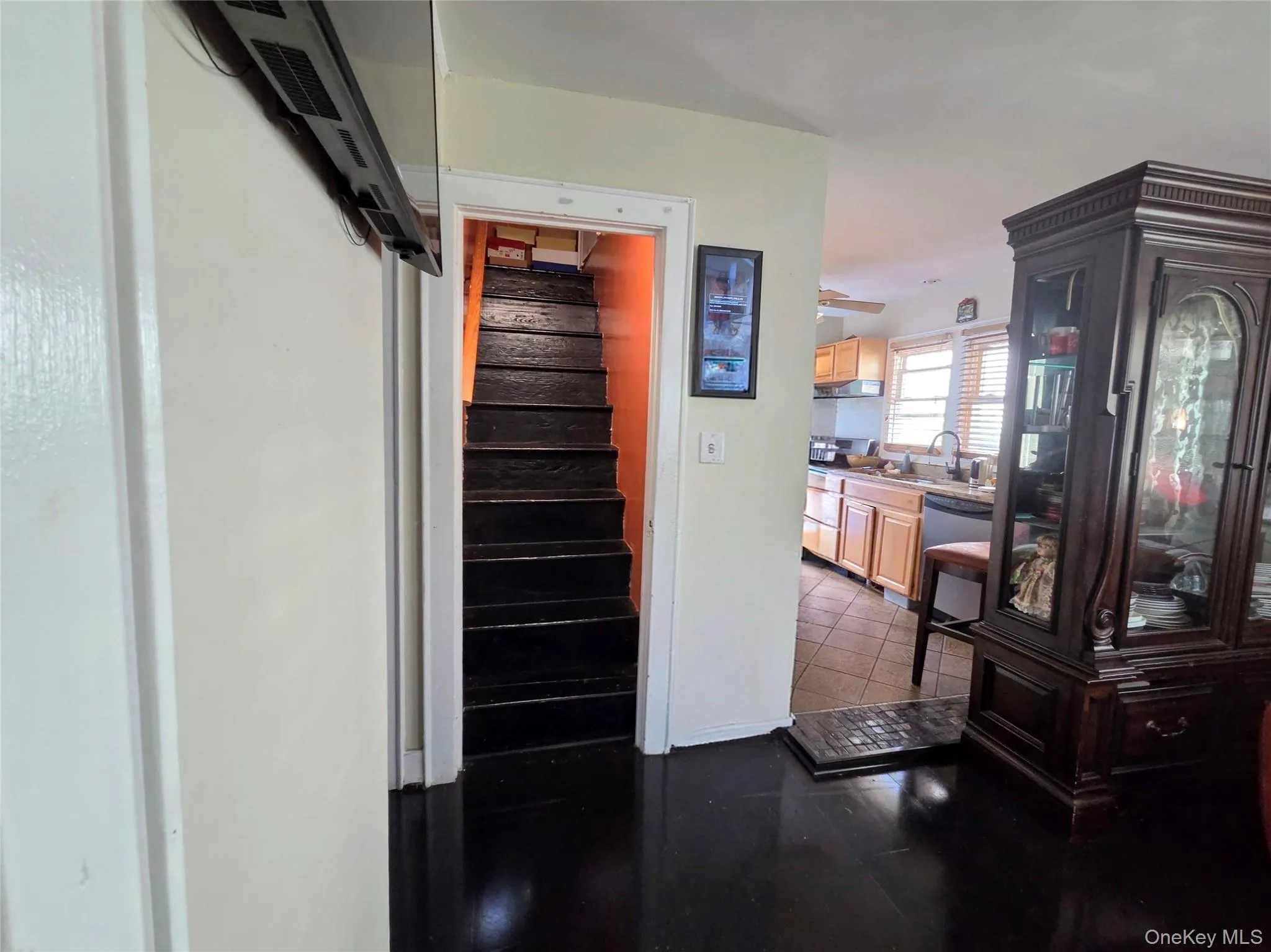 375 Valley Stream Boulevard, Hempstead, NY, 3 Bedrooms Bedrooms, 6 Rooms Rooms,2 BathroomsBathrooms,Residential,For Rent,Valley Stream,0,1016326 375 Valley Stream Boulevard, Hempstead, NY, 3 Bedrooms Bedrooms, 6 Rooms Rooms,2 BathroomsBathrooms,Residential,For Rent,Valley Stream,0,1016326