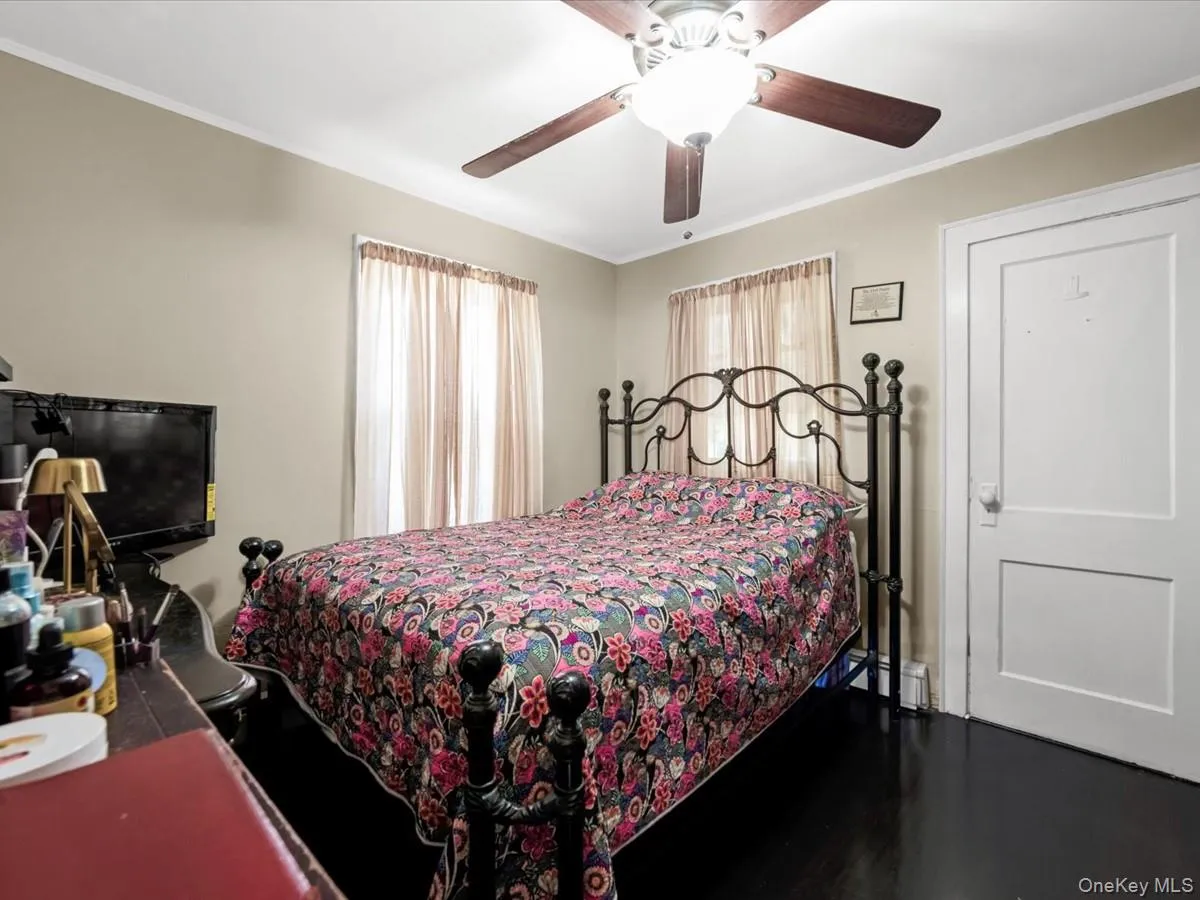 375 Valley Stream Boulevard, Hempstead, NY, 3 Bedrooms Bedrooms, 6 Rooms Rooms,2 BathroomsBathrooms,Residential,For Rent,Valley Stream,0,1016326 375 Valley Stream Boulevard, Hempstead, NY, 3 Bedrooms Bedrooms, 6 Rooms Rooms,2 BathroomsBathrooms,Residential,For Rent,Valley Stream,0,1016326