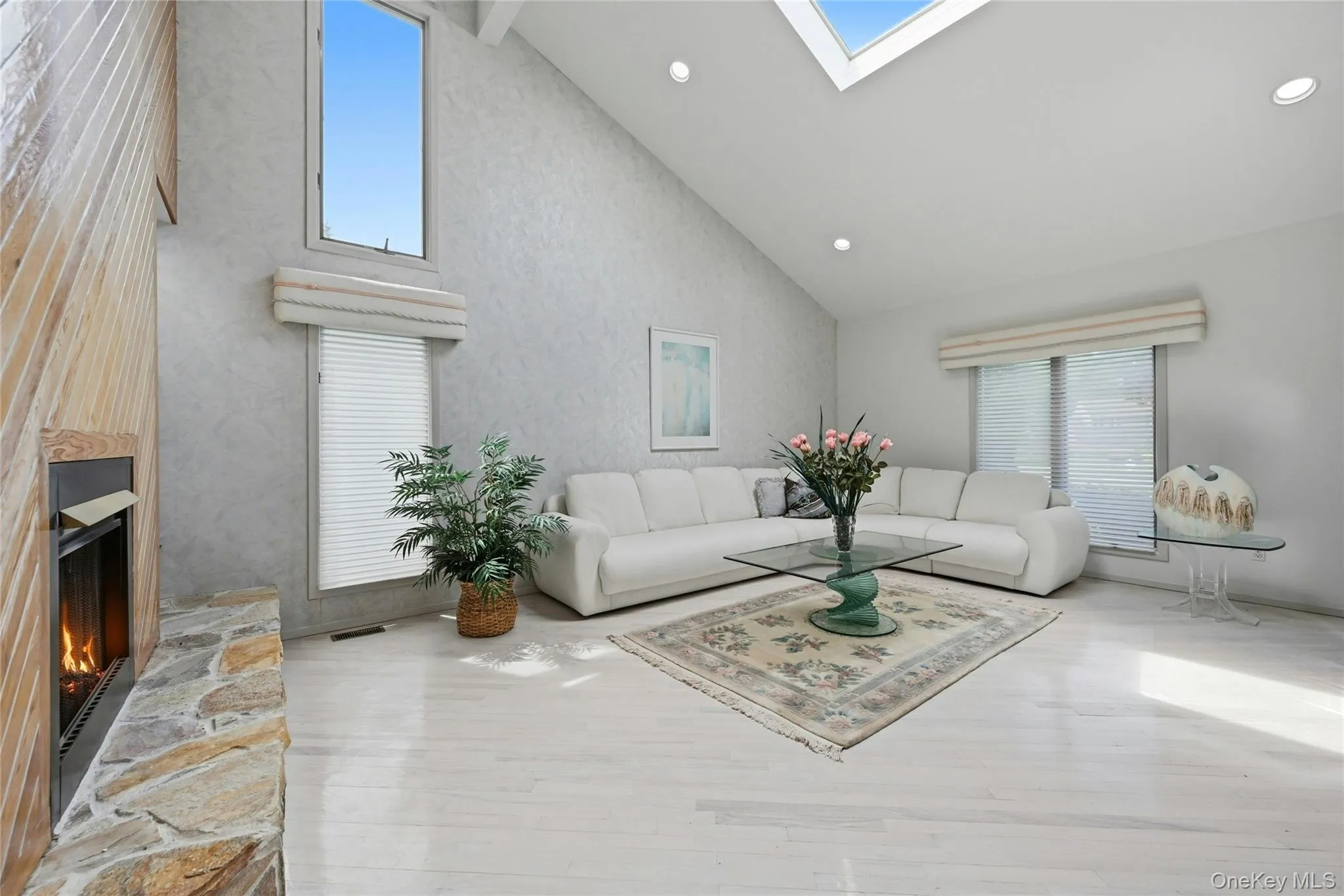 4 Laurelwood Court, Huntington, NY, 5 Bedrooms Bedrooms, 12 Rooms Rooms,3 BathroomsBathrooms,Residential,For Rent,Laurelwood,0,1016328 4 Laurelwood Court, Huntington, NY, 5 Bedrooms Bedrooms, 12 Rooms Rooms,3 BathroomsBathrooms,Residential,For Rent,Laurelwood,0,1016328