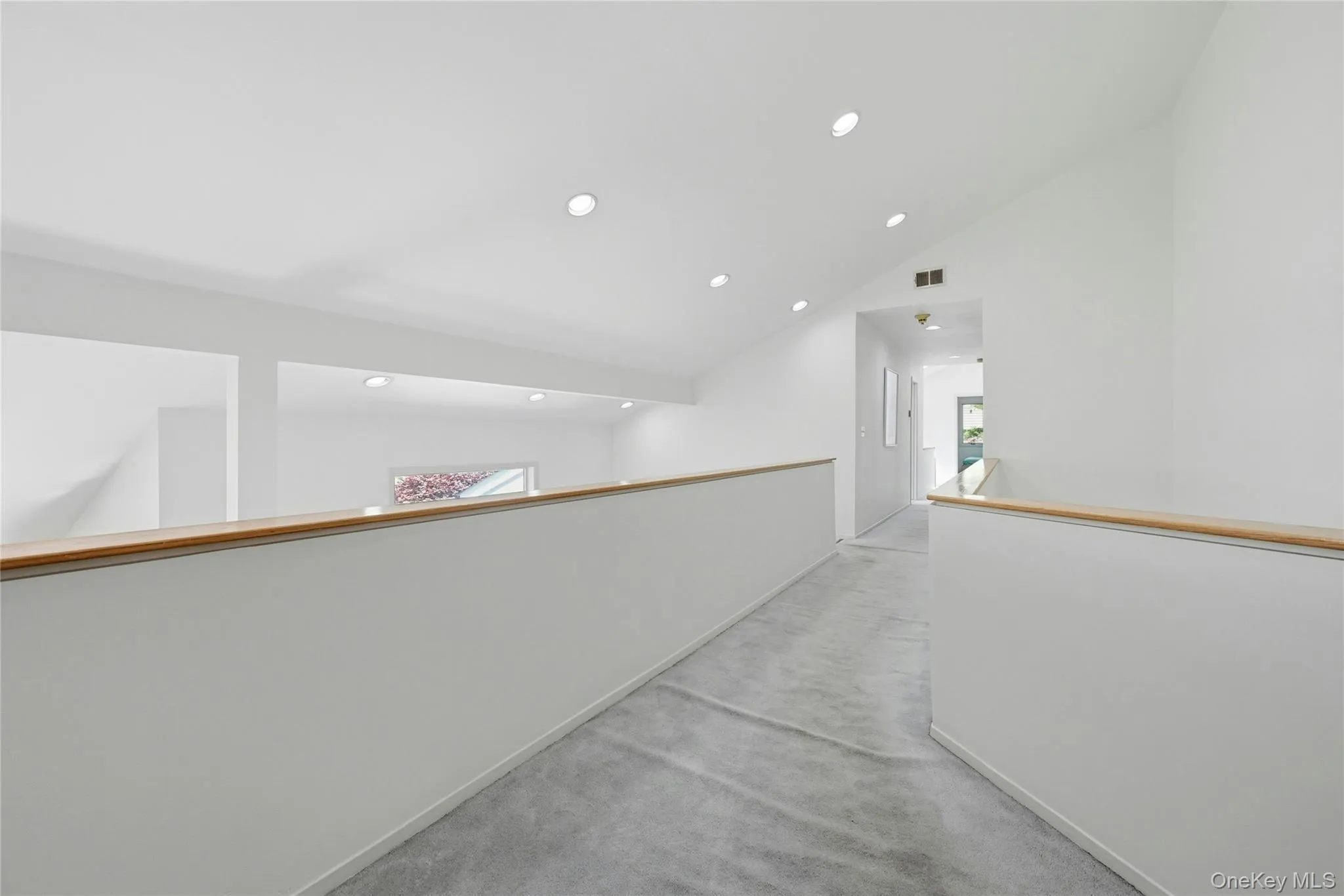 4 Laurelwood Court, Huntington, NY, 5 Bedrooms Bedrooms, 12 Rooms Rooms,3 BathroomsBathrooms,Residential,For Rent,Laurelwood,0,1016328 4 Laurelwood Court, Huntington, NY, 5 Bedrooms Bedrooms, 12 Rooms Rooms,3 BathroomsBathrooms,Residential,For Rent,Laurelwood,0,1016328