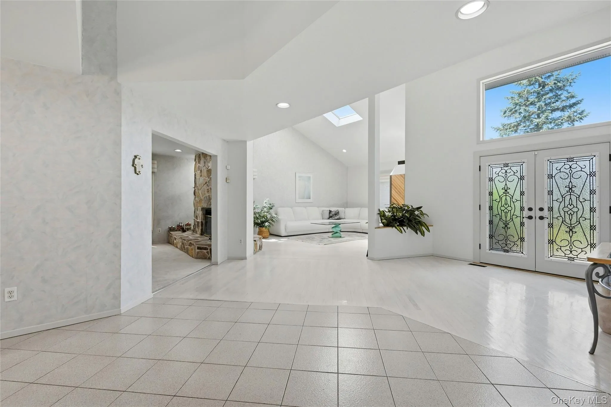 4 Laurelwood Court, Huntington, NY, 5 Bedrooms Bedrooms, 12 Rooms Rooms,3 BathroomsBathrooms,Residential,For Rent,Laurelwood,0,1016328 4 Laurelwood Court, Huntington, NY, 5 Bedrooms Bedrooms, 12 Rooms Rooms,3 BathroomsBathrooms,Residential,For Rent,Laurelwood,0,1016328