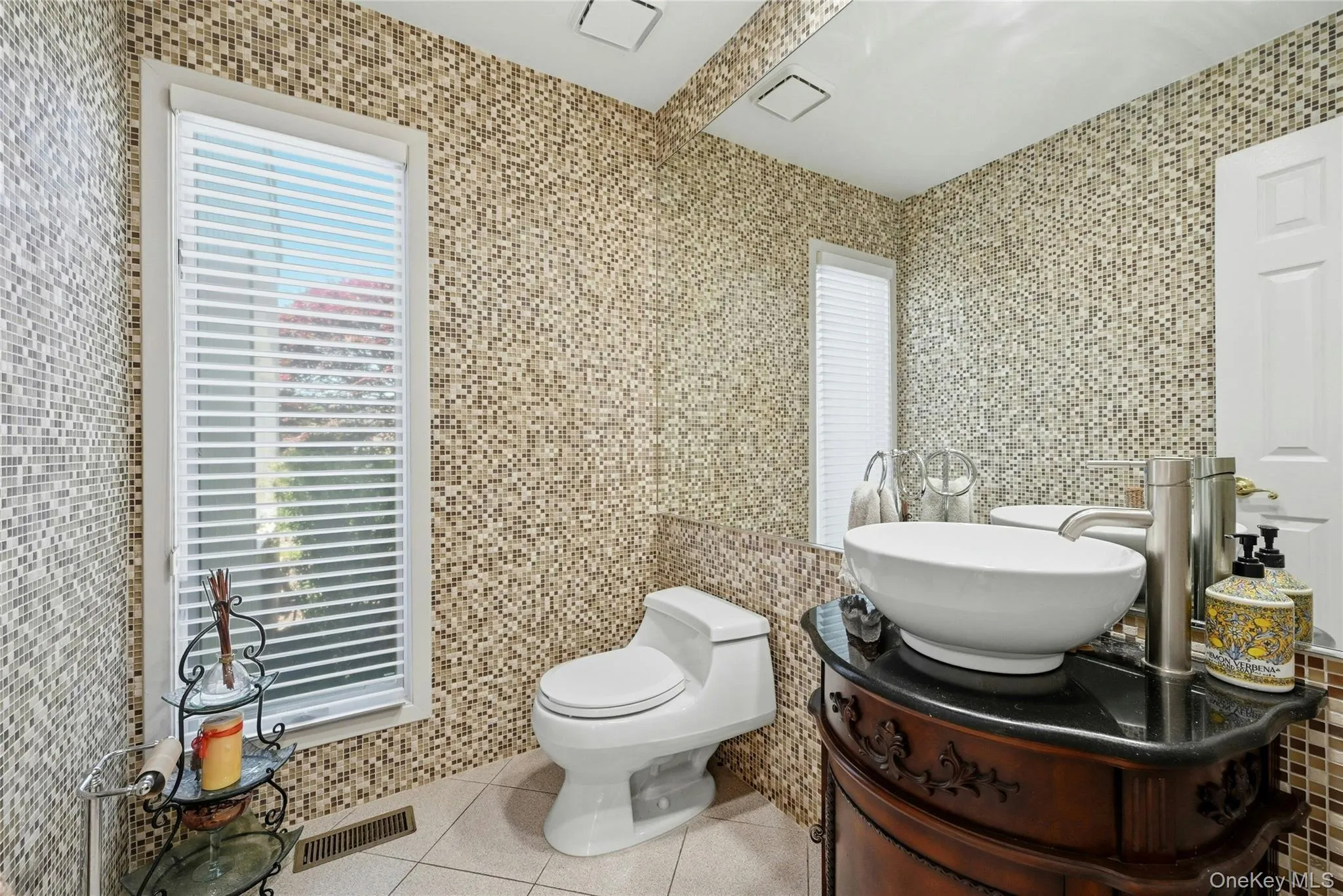 4 Laurelwood Court, Huntington, NY, 5 Bedrooms Bedrooms, 12 Rooms Rooms,3 BathroomsBathrooms,Residential,For Rent,Laurelwood,0,1016328 4 Laurelwood Court, Huntington, NY, 5 Bedrooms Bedrooms, 12 Rooms Rooms,3 BathroomsBathrooms,Residential,For Rent,Laurelwood,0,1016328