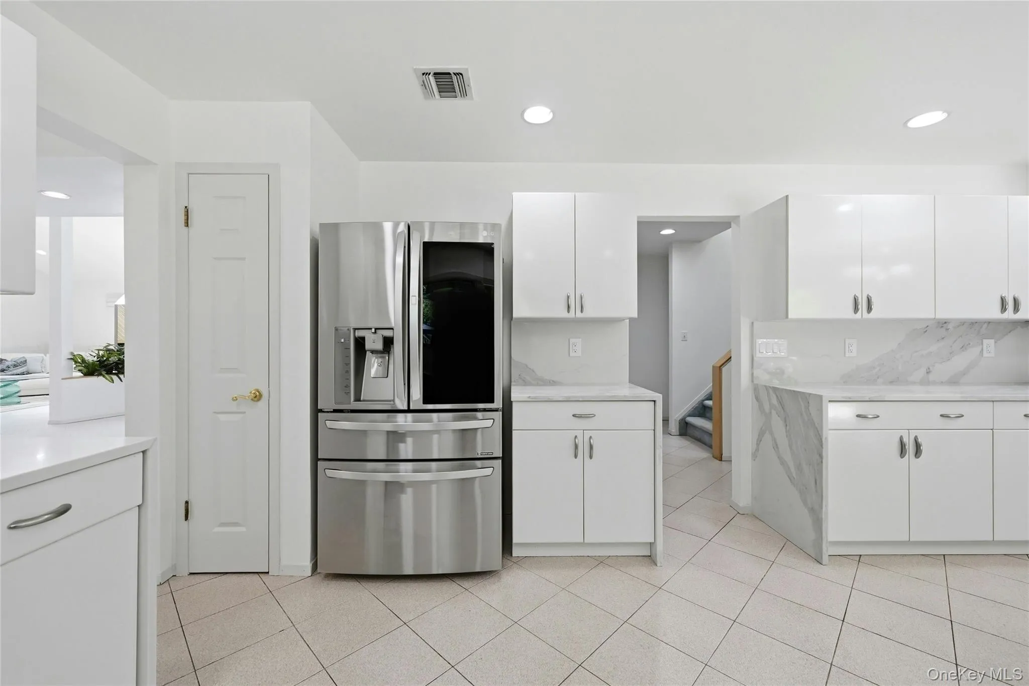 4 Laurelwood Court, Huntington, NY, 5 Bedrooms Bedrooms, 12 Rooms Rooms,3 BathroomsBathrooms,Residential,For Rent,Laurelwood,0,1016328 4 Laurelwood Court, Huntington, NY, 5 Bedrooms Bedrooms, 12 Rooms Rooms,3 BathroomsBathrooms,Residential,For Rent,Laurelwood,0,1016328