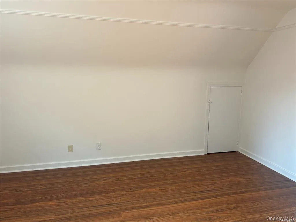 318 Penn Street, Long Beach, NY, 1 Bedroom Bedrooms, 3 Rooms Rooms,1 BathroomBathrooms,Residential Lease,For Rent,Penn,0,1016331 318 Penn Street, Long Beach, NY, 1 Bedroom Bedrooms, 3 Rooms Rooms,1 BathroomBathrooms,Residential Lease,For Rent,Penn,0,1016331