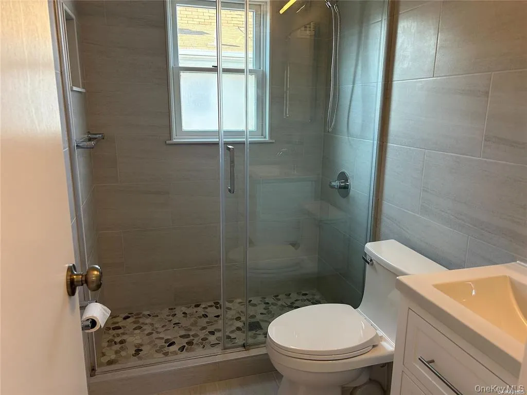 318 Penn Street, Long Beach, NY, 1 Bedroom Bedrooms, 3 Rooms Rooms,1 BathroomBathrooms,Residential Lease,For Rent,Penn,0,1016331 318 Penn Street, Long Beach, NY, 1 Bedroom Bedrooms, 3 Rooms Rooms,1 BathroomBathrooms,Residential Lease,For Rent,Penn,0,1016331