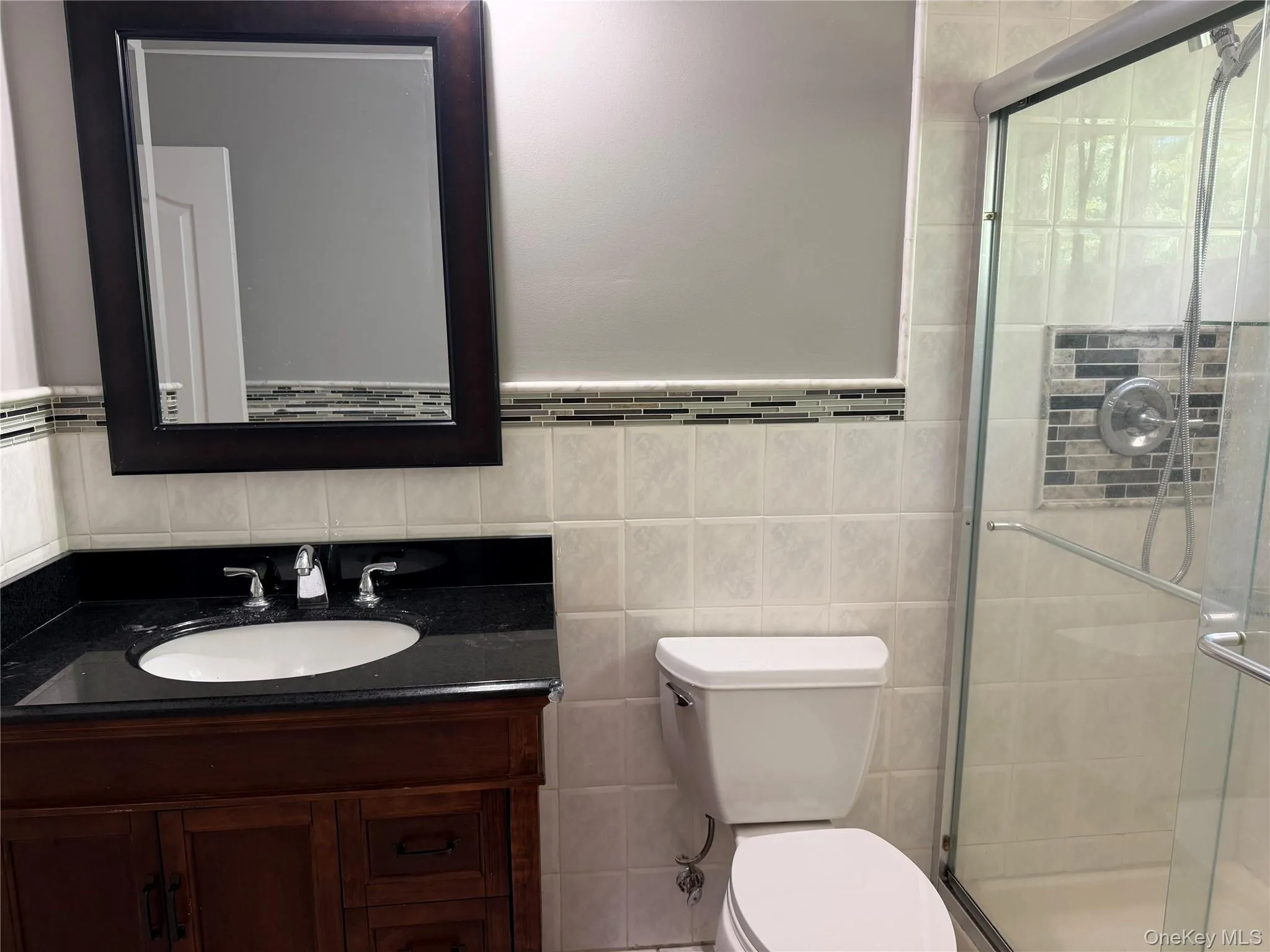 35 Mitchell Avenue, Huntington, NY, 4 Bedrooms Bedrooms, 9 Rooms Rooms,2 BathroomsBathrooms,Residential,For Rent,Mitchell,0,1016332 35 Mitchell Avenue, Huntington, NY, 4 Bedrooms Bedrooms, 9 Rooms Rooms,2 BathroomsBathrooms,Residential,For Rent,Mitchell,0,1016332
