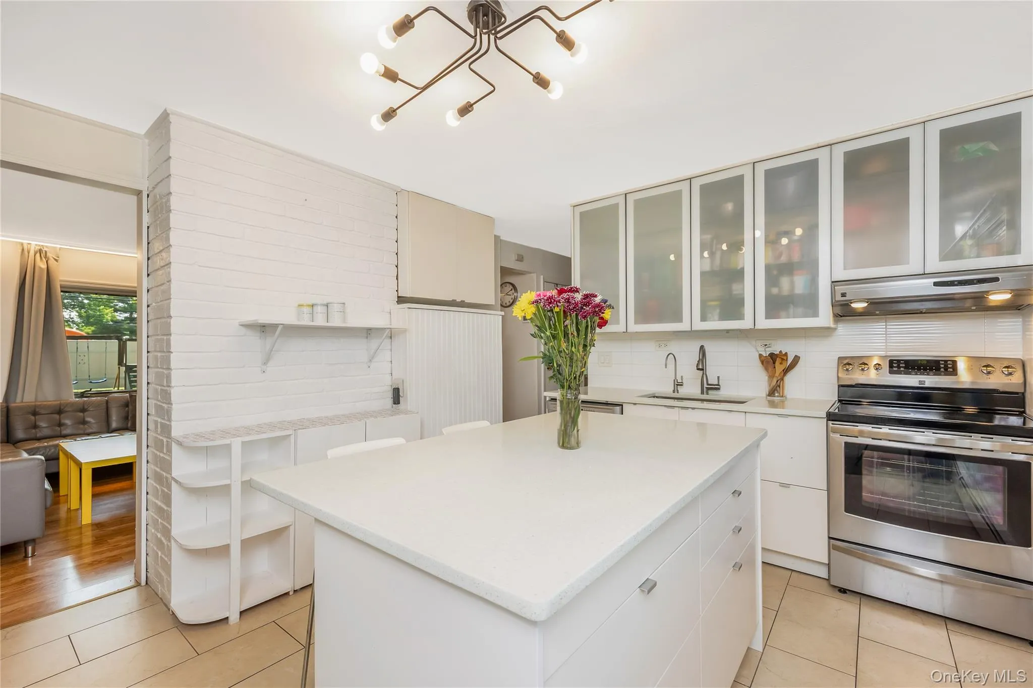201 Cypress Lane, Hempstead, NY, 4 Bedrooms Bedrooms, 9 Rooms Rooms,2 BathroomsBathrooms,Residential,For Rent,Cypress,0,1016335 201 Cypress Lane, Hempstead, NY, 4 Bedrooms Bedrooms, 9 Rooms Rooms,2 BathroomsBathrooms,Residential,For Rent,Cypress,0,1016335