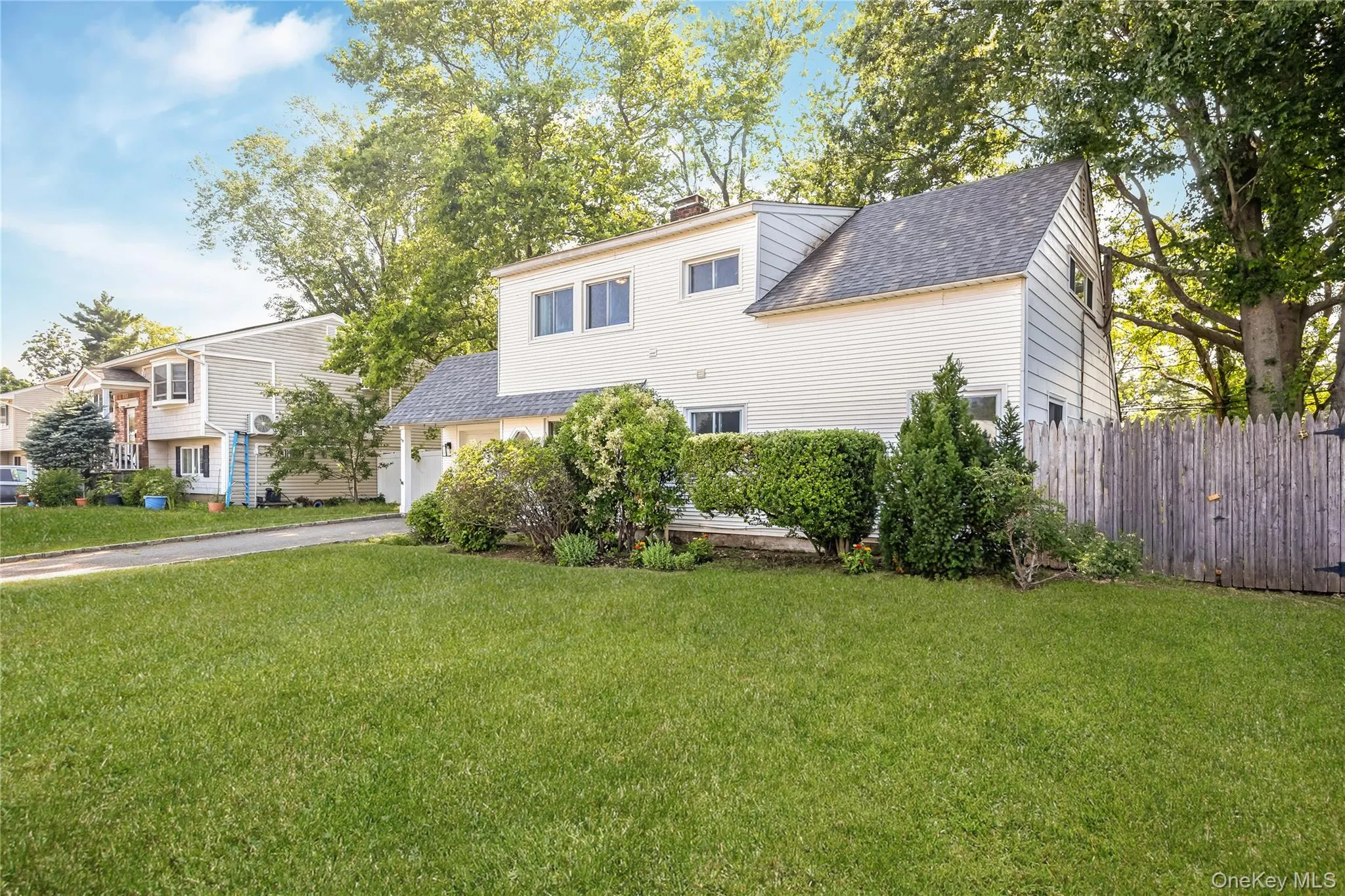 201 Cypress Lane, Hempstead, NY, 4 Bedrooms Bedrooms, 9 Rooms Rooms,2 BathroomsBathrooms,Residential,For Rent,Cypress,0,1016335 201 Cypress Lane, Hempstead, NY, 4 Bedrooms Bedrooms, 9 Rooms Rooms,2 BathroomsBathrooms,Residential,For Rent,Cypress,0,1016335