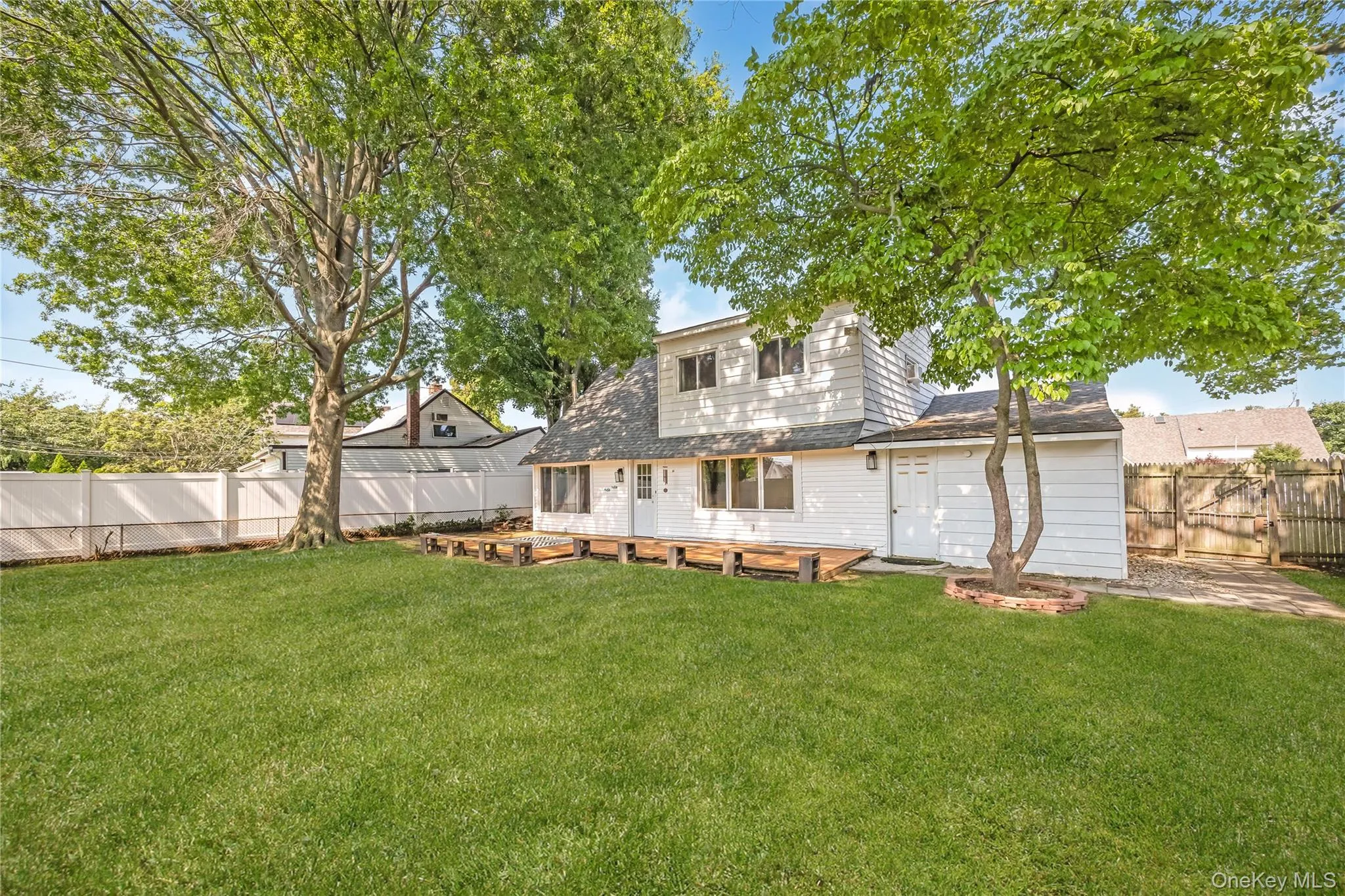 201 Cypress Lane, Hempstead, NY, 4 Bedrooms Bedrooms, 9 Rooms Rooms,2 BathroomsBathrooms,Residential,For Rent,Cypress,0,1016335 201 Cypress Lane, Hempstead, NY, 4 Bedrooms Bedrooms, 9 Rooms Rooms,2 BathroomsBathrooms,Residential,For Rent,Cypress,0,1016335