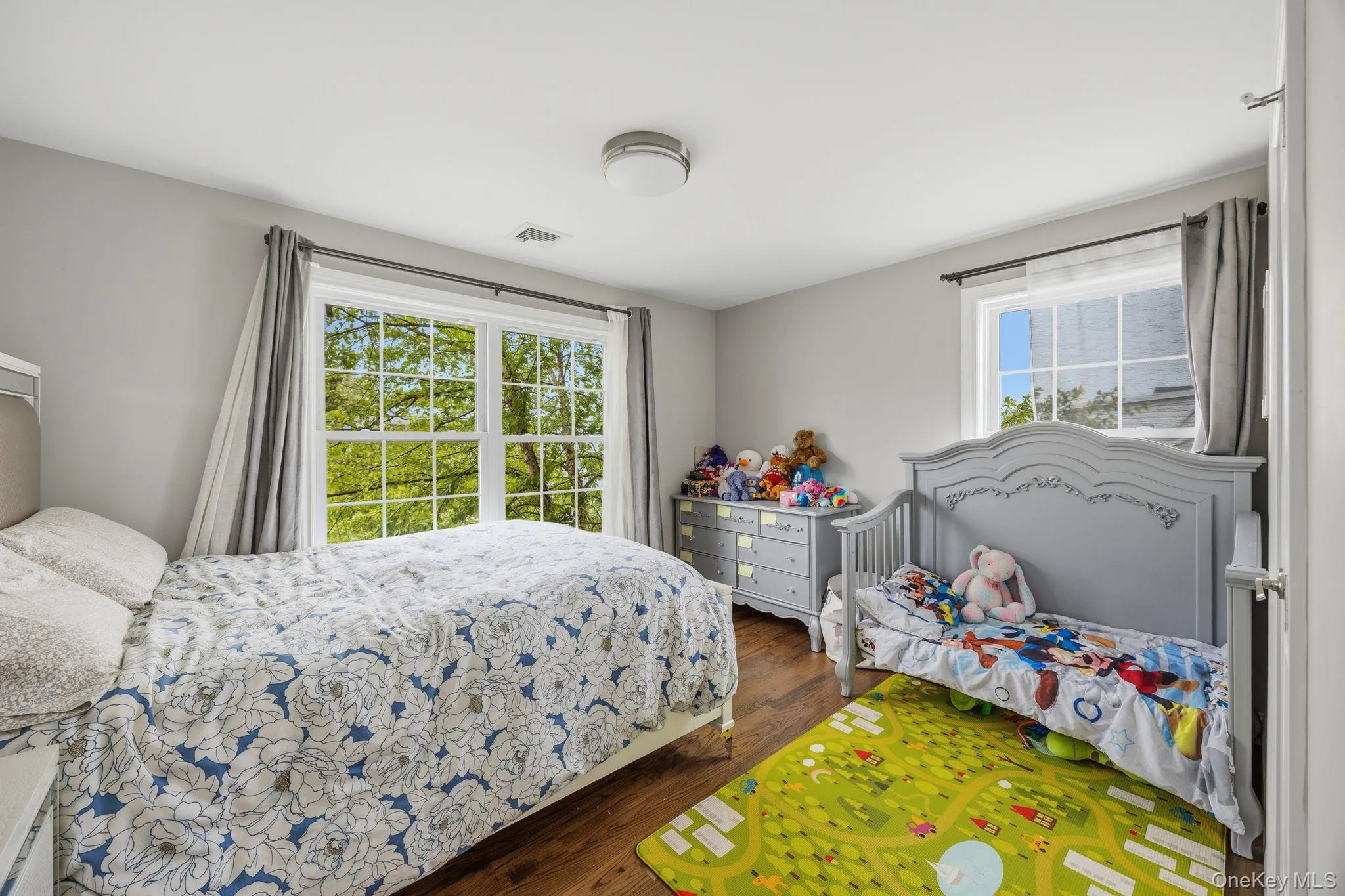 3 Sunrise Street, Oyster Bay, NY, 4 Bedrooms Bedrooms, 10 Rooms Rooms,3 BathroomsBathrooms,Residential Lease,For Rent,Sunrise,0,1016338 3 Sunrise Street, Oyster Bay, NY, 4 Bedrooms Bedrooms, 10 Rooms Rooms,3 BathroomsBathrooms,Residential Lease,For Rent,Sunrise,0,1016338