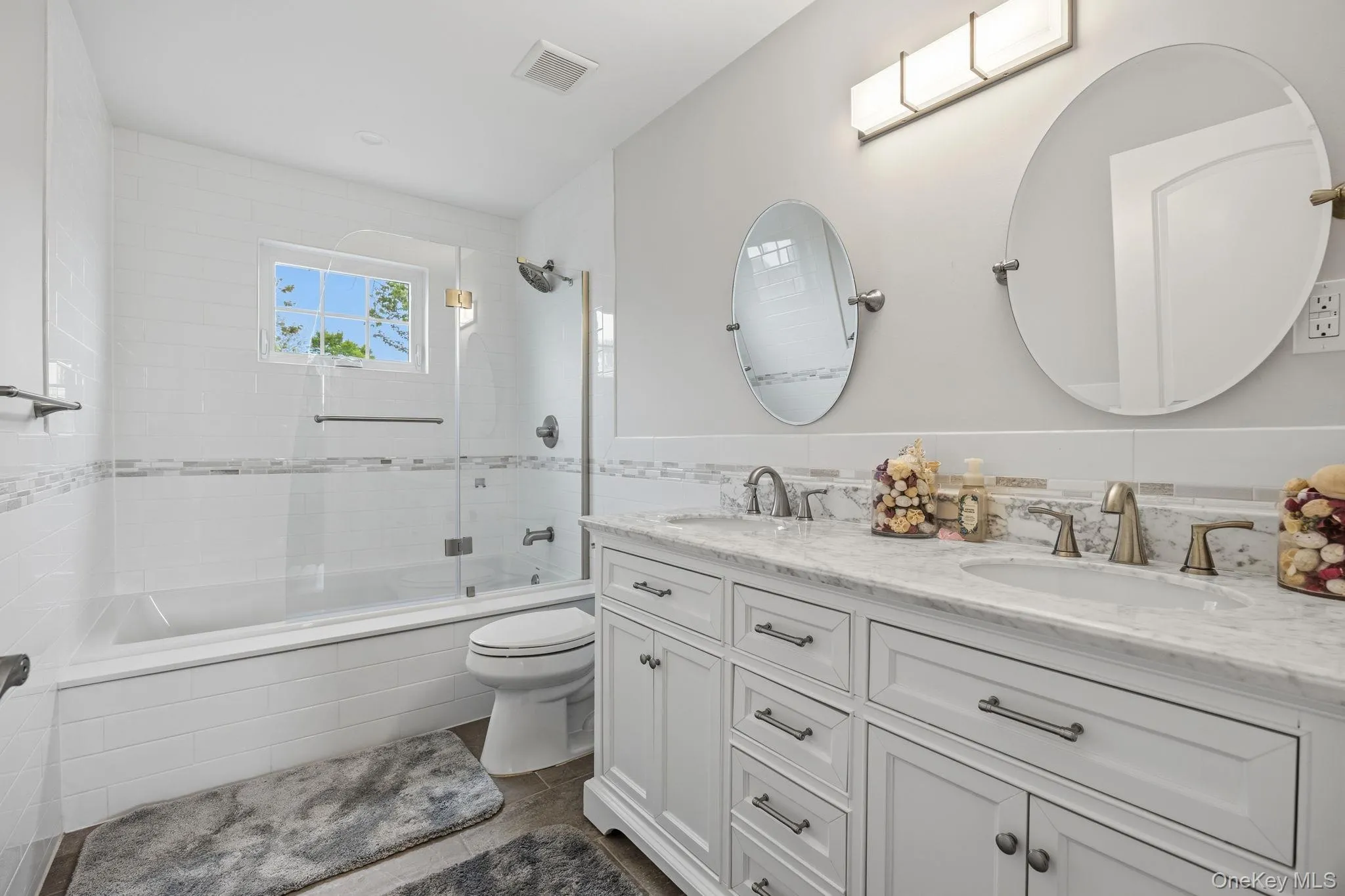 3 Sunrise Street, Oyster Bay, NY, 4 Bedrooms Bedrooms, 10 Rooms Rooms,3 BathroomsBathrooms,Residential Lease,For Rent,Sunrise,0,1016338 3 Sunrise Street, Oyster Bay, NY, 4 Bedrooms Bedrooms, 10 Rooms Rooms,3 BathroomsBathrooms,Residential Lease,For Rent,Sunrise,0,1016338