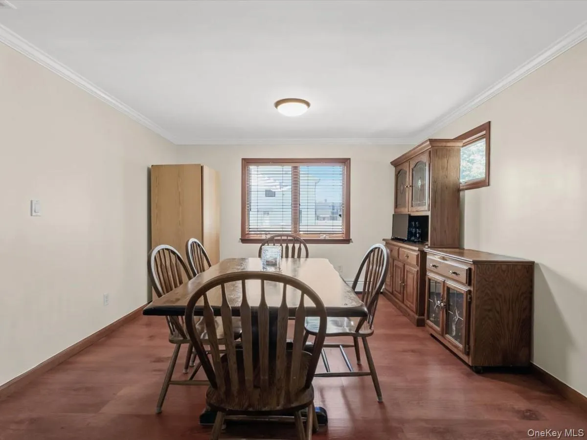 4 23rd Street, Oyster Bay, NY, 4 Bedrooms Bedrooms, 10 Rooms Rooms,2 BathroomsBathrooms,Residential,For Rent,23rd,0,KEY1016339 4 23rd Street, Oyster Bay, NY, 4 Bedrooms Bedrooms, 10 Rooms Rooms,2 BathroomsBathrooms,Residential,For Rent,23rd,0,KEY1016339