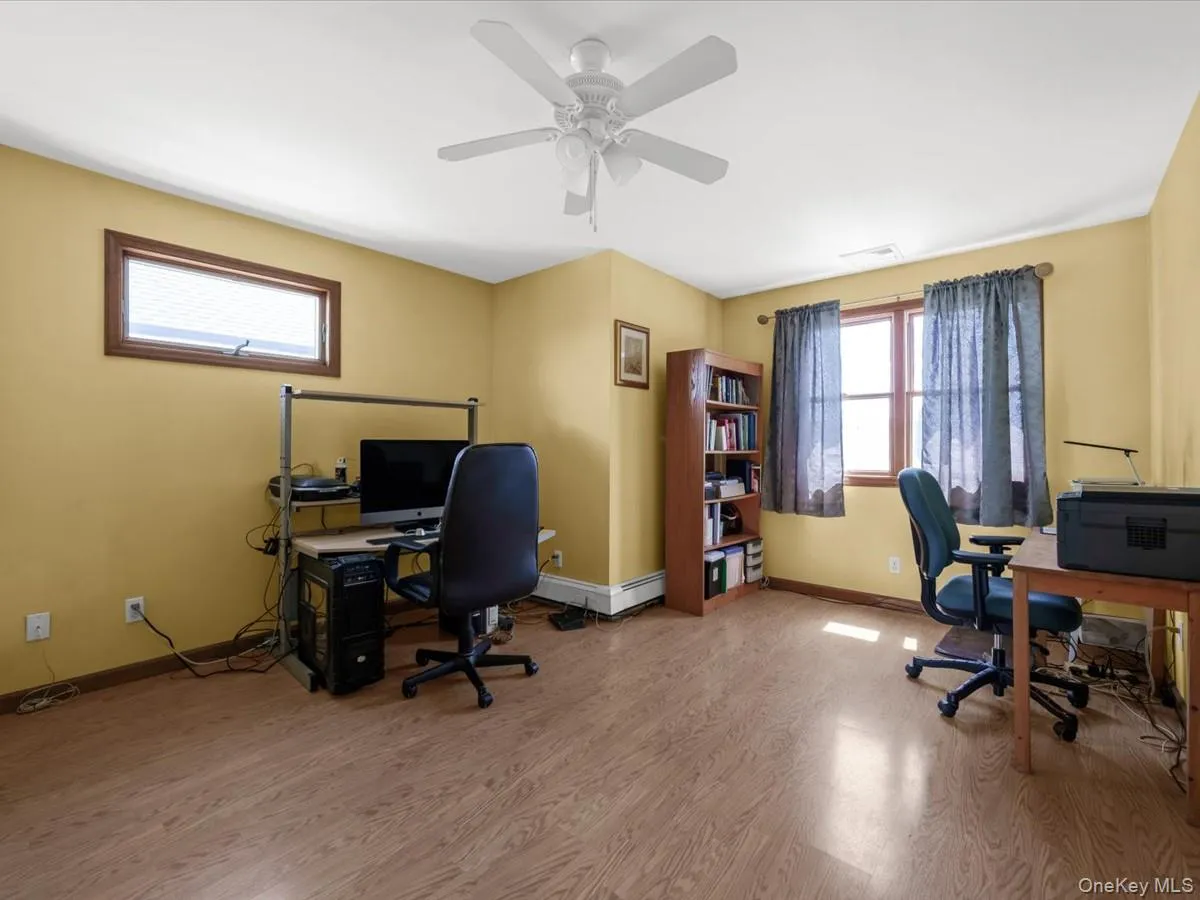 4 23rd Street, Oyster Bay, NY, 4 Bedrooms Bedrooms, 10 Rooms Rooms,2 BathroomsBathrooms,Residential,For Rent,23rd,0,KEY1016339 4 23rd Street, Oyster Bay, NY, 4 Bedrooms Bedrooms, 10 Rooms Rooms,2 BathroomsBathrooms,Residential,For Rent,23rd,0,KEY1016339
