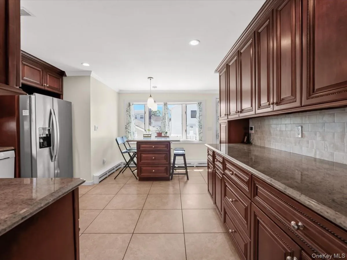 4 23rd Street, Oyster Bay, NY, 4 Bedrooms Bedrooms, 10 Rooms Rooms,2 BathroomsBathrooms,Residential,For Rent,23rd,0,KEY1016339 4 23rd Street, Oyster Bay, NY, 4 Bedrooms Bedrooms, 10 Rooms Rooms,2 BathroomsBathrooms,Residential,For Rent,23rd,0,KEY1016339