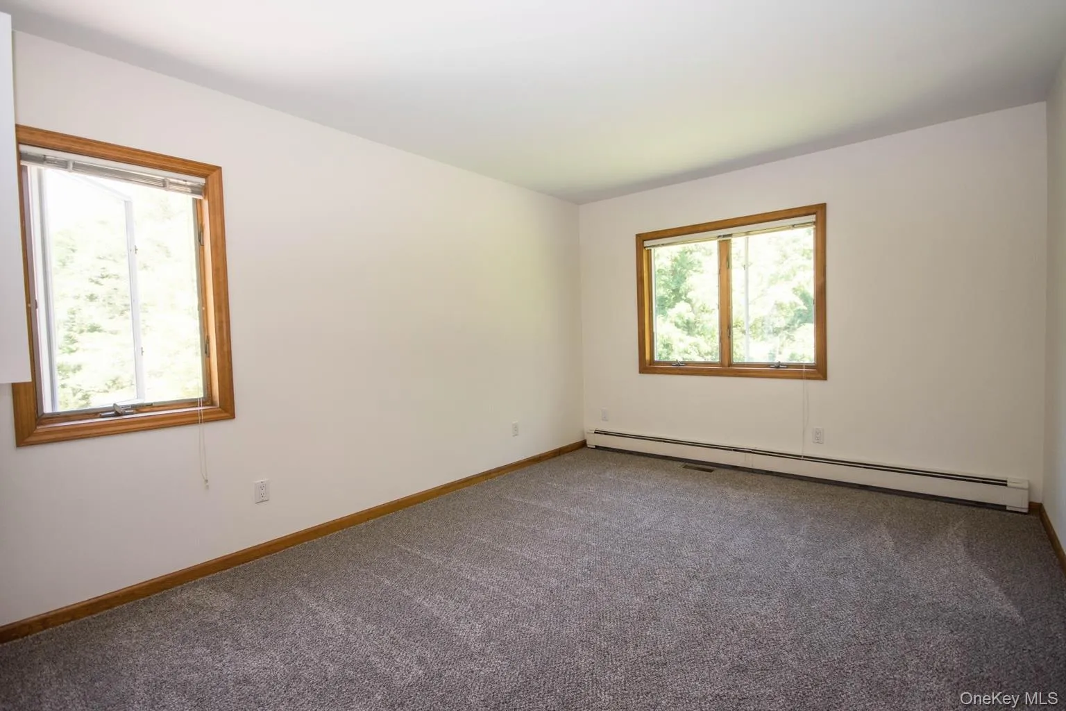 96 Tuthills Lane, Riverhead, NY, 5 Bedrooms Bedrooms, 10 Rooms Rooms,2 BathroomsBathrooms,Residential,For Rent,Tuthills,0,1016340 96 Tuthills Lane, Riverhead, NY, 5 Bedrooms Bedrooms, 10 Rooms Rooms,2 BathroomsBathrooms,Residential,For Rent,Tuthills,0,1016340