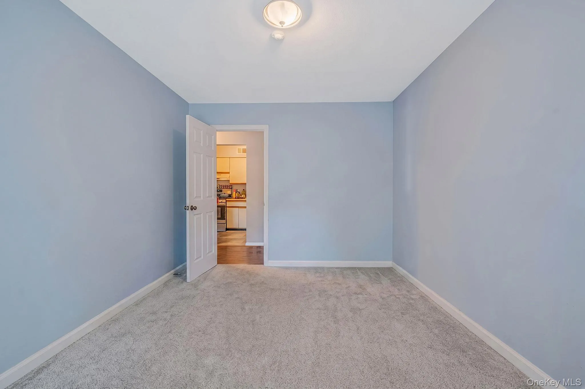 124 Fairview Circle, Brookhaven, NY, 2 Bedrooms Bedrooms, 4 Rooms Rooms,1 BathroomBathrooms,Residential,For Rent,Fairview,0,KEY1016345 124 Fairview Circle, Brookhaven, NY, 2 Bedrooms Bedrooms, 4 Rooms Rooms,1 BathroomBathrooms,Residential,For Rent,Fairview,0,KEY1016345