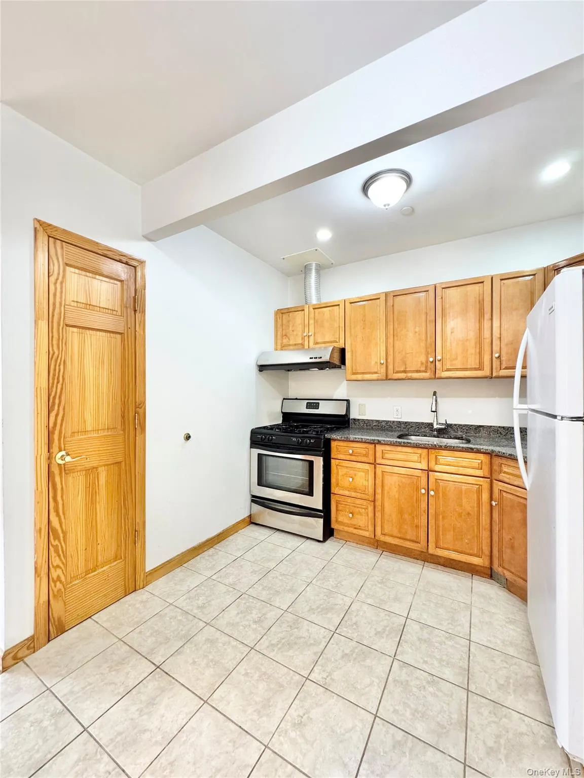 4606 88th Street, New York, NY, 1 Bedroom Bedrooms, 4 Rooms Rooms,1 BathroomBathrooms,Residential,For Rent,88th,0,KEY1016346 4606 88th Street, New York, NY, 1 Bedroom Bedrooms, 4 Rooms Rooms,1 BathroomBathrooms,Residential,For Rent,88th,0,KEY1016346