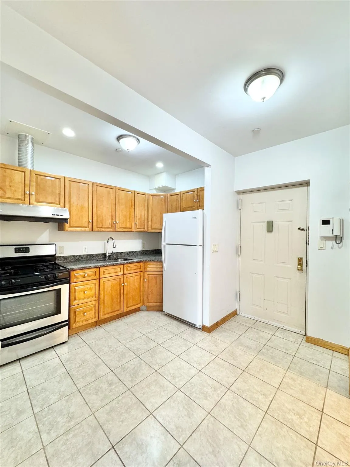 4606 88th Street, New York, NY, 1 Bedroom Bedrooms, 4 Rooms Rooms,1 BathroomBathrooms,Residential,For Rent,88th,0,KEY1016346 4606 88th Street, New York, NY, 1 Bedroom Bedrooms, 4 Rooms Rooms,1 BathroomBathrooms,Residential,For Rent,88th,0,KEY1016346