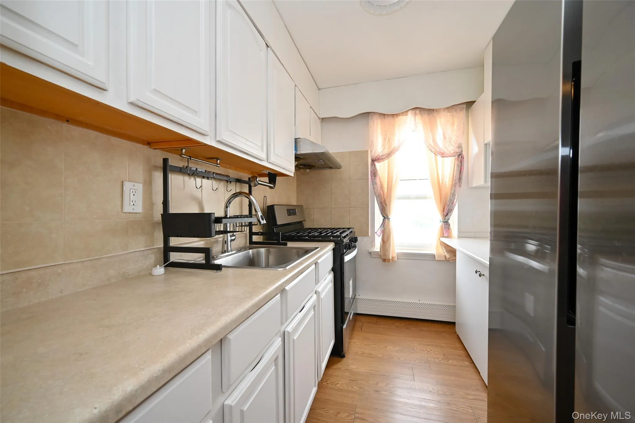 84-70 129th Street, New York, NY, 1 Bedroom Bedrooms, 4 Rooms Rooms,1 BathroomBathrooms,Residential,For Rent,129th,0,1016350 84-70 129th Street, New York, NY, 1 Bedroom Bedrooms, 4 Rooms Rooms,1 BathroomBathrooms,Residential,For Rent,129th,0,1016350