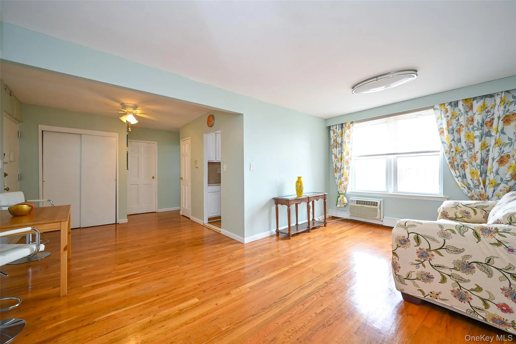 84-70 129th Street, New York, NY, 1 Bedroom Bedrooms, 4 Rooms Rooms,1 BathroomBathrooms,Residential,For Rent,129th,0,1016350 84-70 129th Street, New York, NY, 1 Bedroom Bedrooms, 4 Rooms Rooms,1 BathroomBathrooms,Residential,For Rent,129th,0,1016350