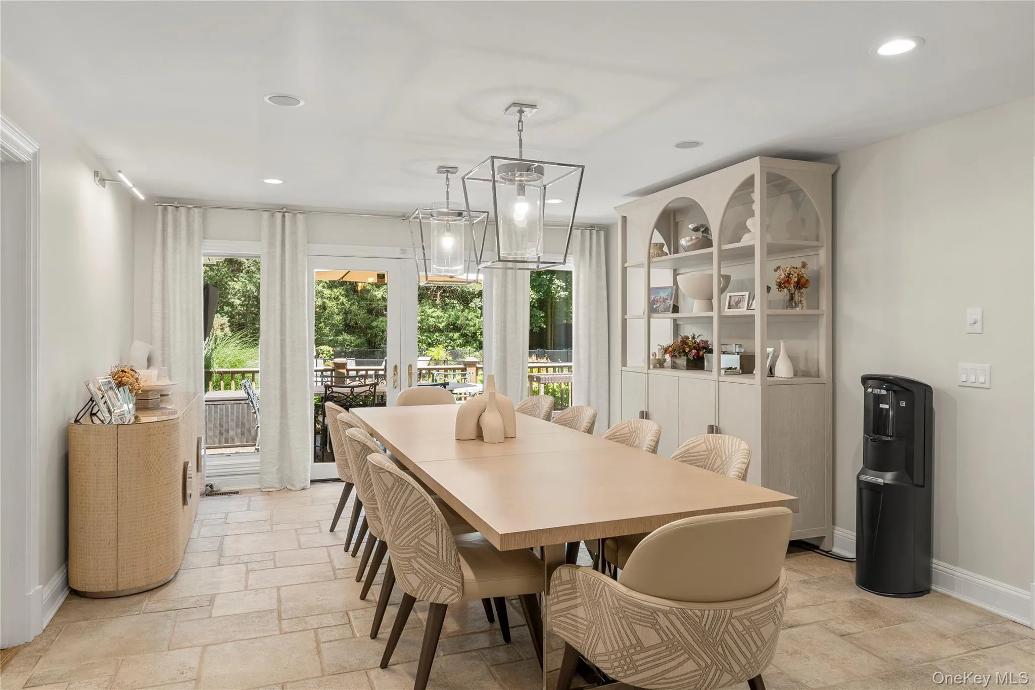 5 Hemlock Drive, Oyster Bay, NY, 5 Bedrooms Bedrooms, 12 Rooms Rooms,4 BathroomsBathrooms,Residential,For Rent,Hemlock,0,KEY1016352 5 Hemlock Drive, Oyster Bay, NY, 5 Bedrooms Bedrooms, 12 Rooms Rooms,4 BathroomsBathrooms,Residential,For Rent,Hemlock,0,KEY1016352
