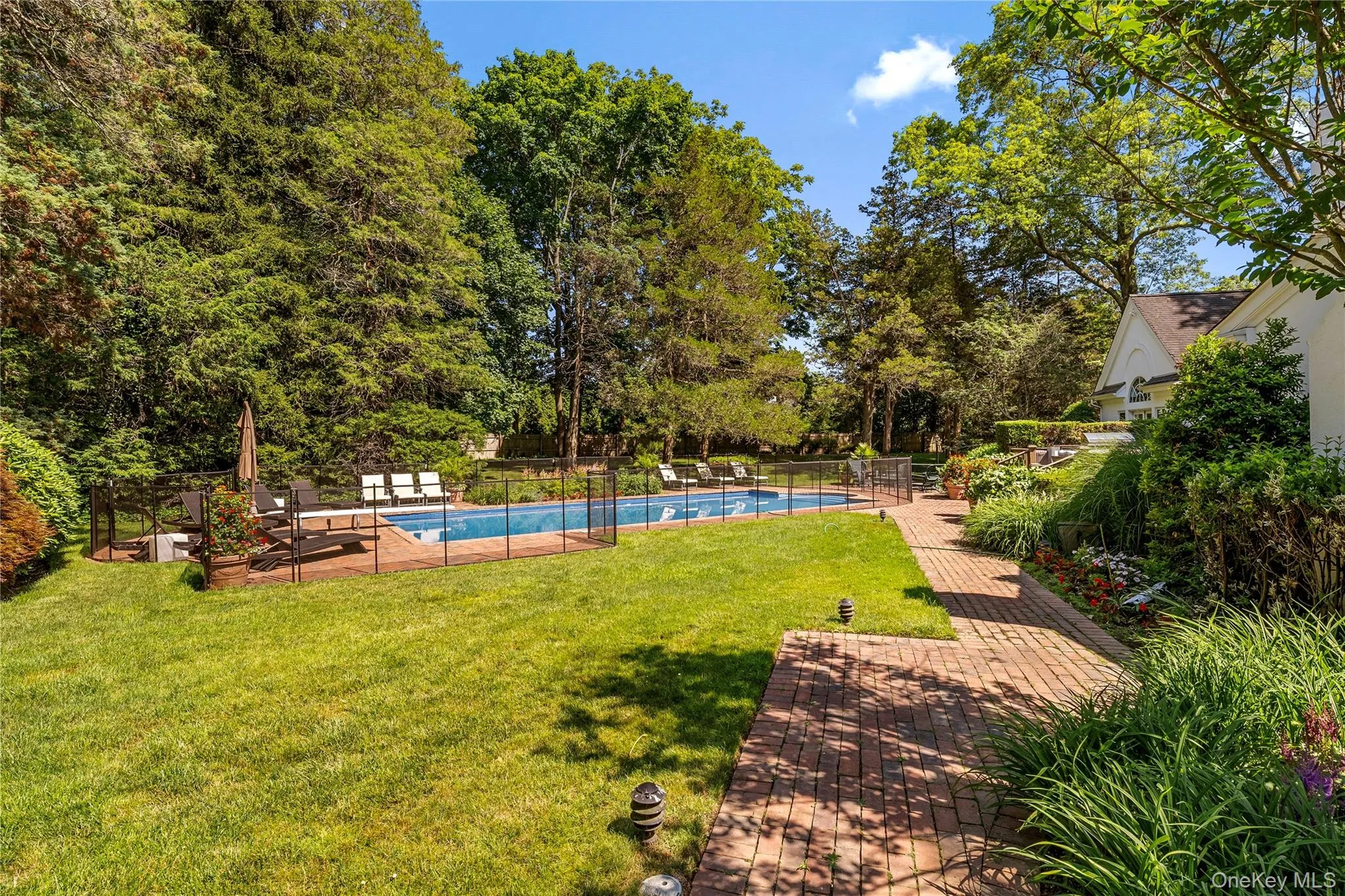 5 Hemlock Drive, Oyster Bay, NY, 5 Bedrooms Bedrooms, 12 Rooms Rooms,4 BathroomsBathrooms,Residential,For Rent,Hemlock,0,KEY1016352 5 Hemlock Drive, Oyster Bay, NY, 5 Bedrooms Bedrooms, 12 Rooms Rooms,4 BathroomsBathrooms,Residential,For Rent,Hemlock,0,KEY1016352