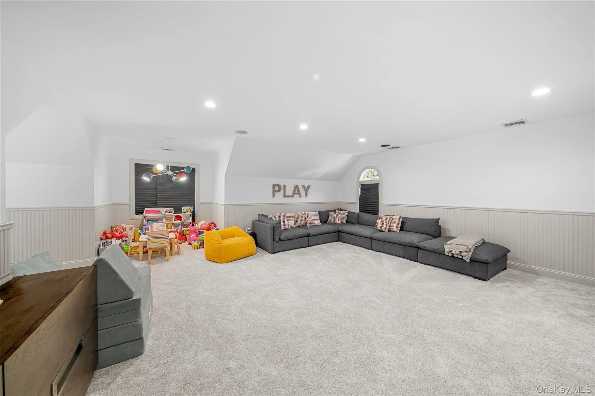 5 Hemlock Drive, Oyster Bay, NY, 5 Bedrooms Bedrooms, 12 Rooms Rooms,4 BathroomsBathrooms,Residential,For Rent,Hemlock,0,KEY1016352 5 Hemlock Drive, Oyster Bay, NY, 5 Bedrooms Bedrooms, 12 Rooms Rooms,4 BathroomsBathrooms,Residential,For Rent,Hemlock,0,KEY1016352
