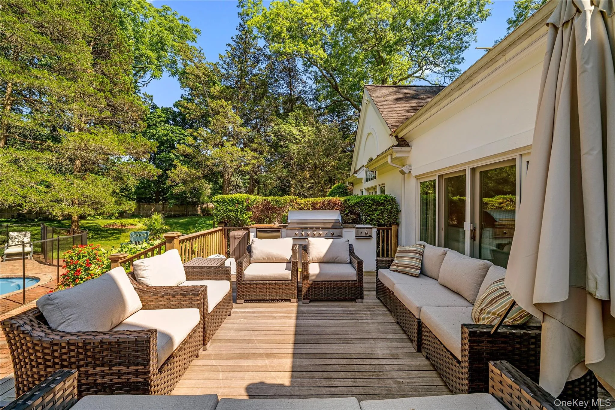 5 Hemlock Drive, Oyster Bay, NY, 5 Bedrooms Bedrooms, 12 Rooms Rooms,4 BathroomsBathrooms,Residential,For Rent,Hemlock,0,KEY1016352 5 Hemlock Drive, Oyster Bay, NY, 5 Bedrooms Bedrooms, 12 Rooms Rooms,4 BathroomsBathrooms,Residential,For Rent,Hemlock,0,KEY1016352