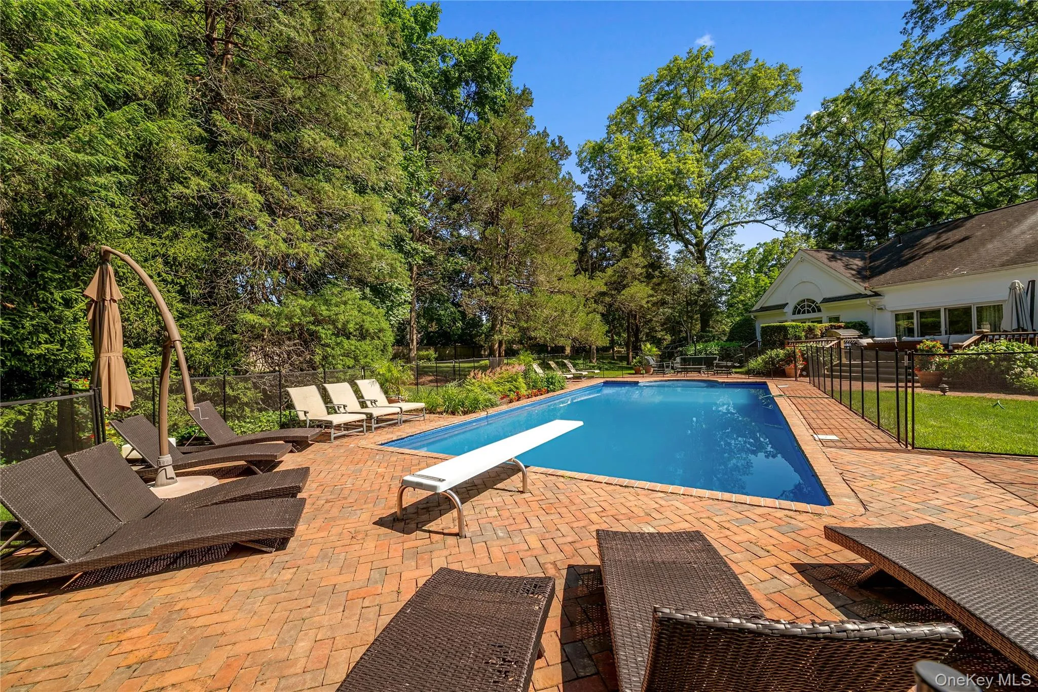 5 Hemlock Drive, Oyster Bay, NY, 5 Bedrooms Bedrooms, 12 Rooms Rooms,4 BathroomsBathrooms,Residential,For Rent,Hemlock,0,KEY1016352 5 Hemlock Drive, Oyster Bay, NY, 5 Bedrooms Bedrooms, 12 Rooms Rooms,4 BathroomsBathrooms,Residential,For Rent,Hemlock,0,KEY1016352