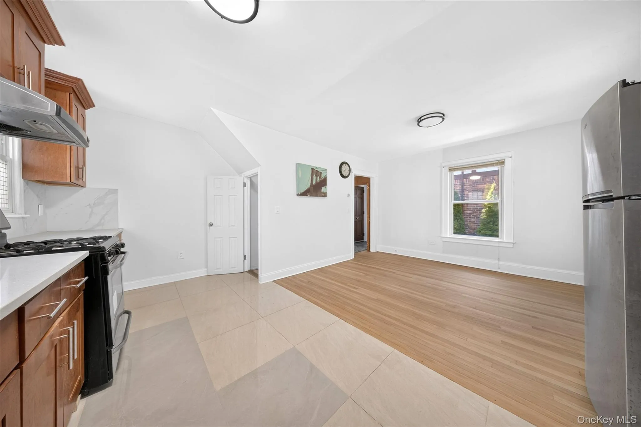 27-30 165th Street, New York, NY, 3 Bedrooms Bedrooms, 10 Rooms Rooms,2 BathroomsBathrooms,Residential,For Rent,165th,0,KEY1016356 27-30 165th Street, New York, NY, 3 Bedrooms Bedrooms, 10 Rooms Rooms,2 BathroomsBathrooms,Residential,For Rent,165th,0,KEY1016356