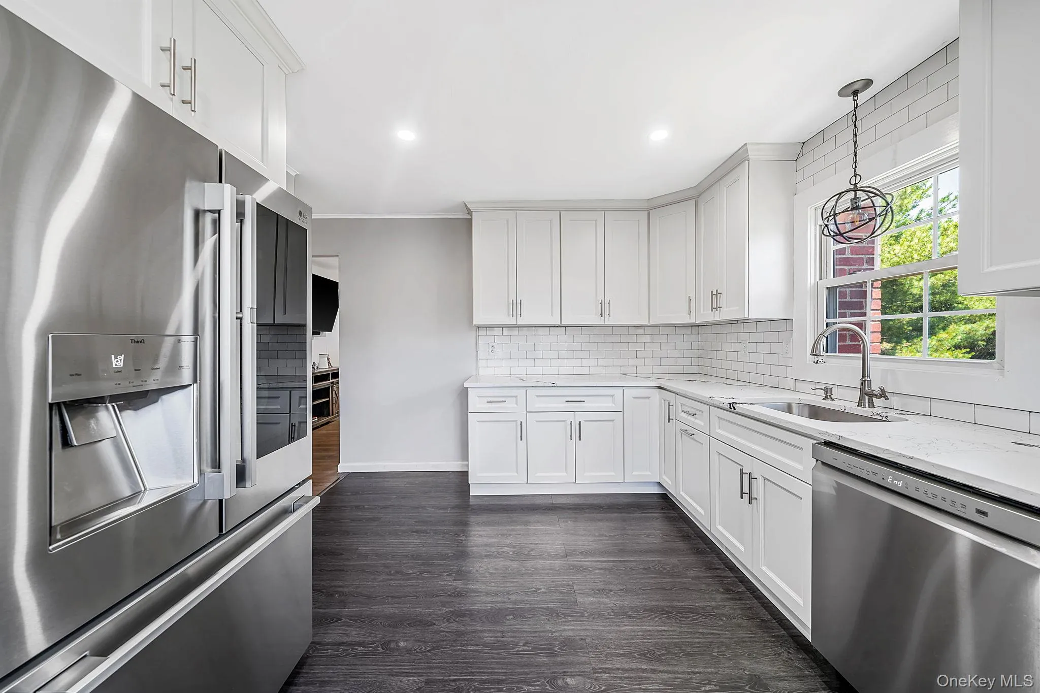 14 Pinelawn Avenue, Brookhaven, NY, 2 Bedrooms Bedrooms, 7 Rooms Rooms,1 BathroomBathrooms,Residential,For Rent,Pinelawn,0,1016357 14 Pinelawn Avenue, Brookhaven, NY, 2 Bedrooms Bedrooms, 7 Rooms Rooms,1 BathroomBathrooms,Residential,For Rent,Pinelawn,0,1016357