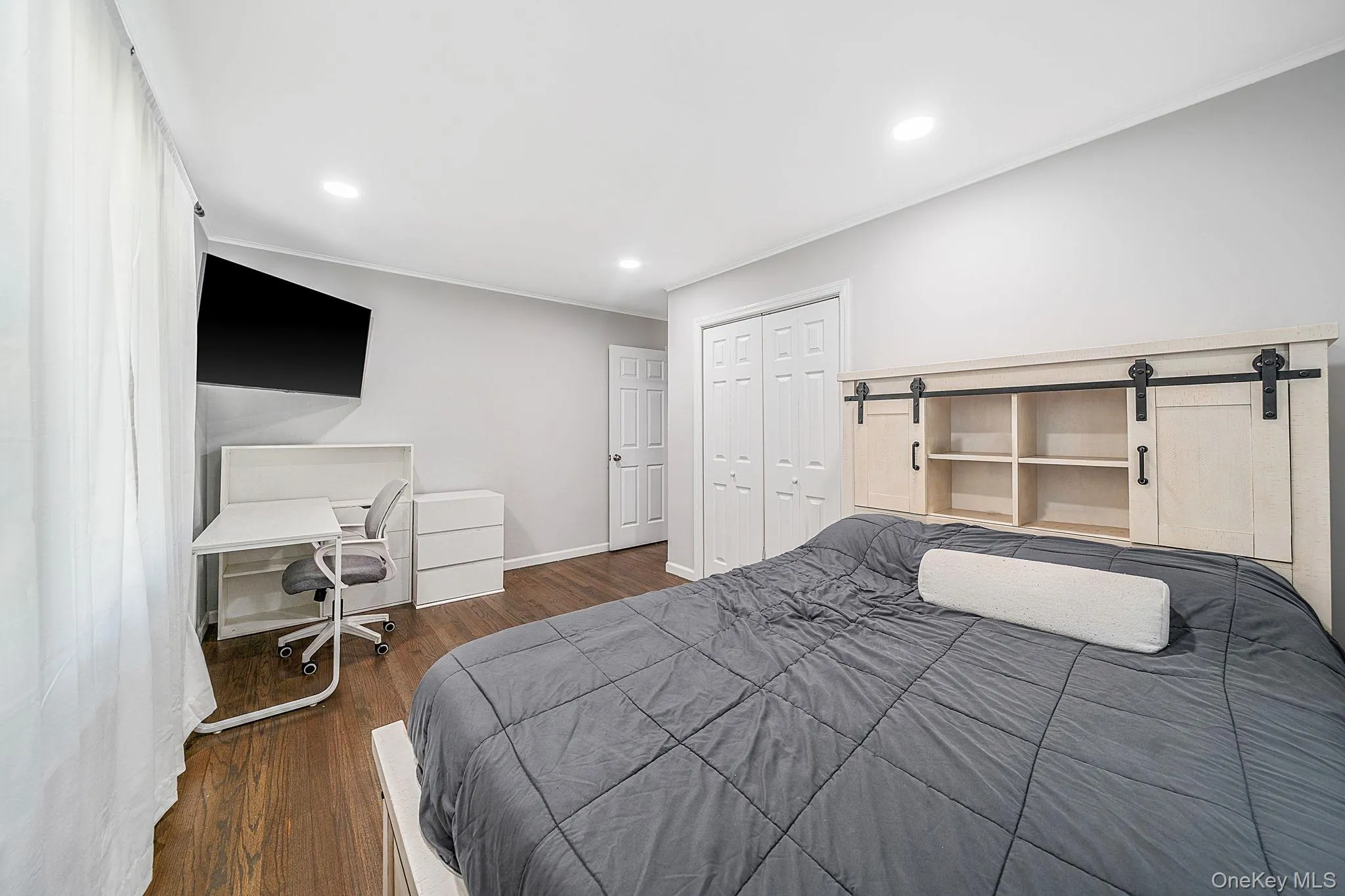 14 Pinelawn Avenue, Brookhaven, NY, 2 Bedrooms Bedrooms, 7 Rooms Rooms,1 BathroomBathrooms,Residential,For Rent,Pinelawn,0,1016357 14 Pinelawn Avenue, Brookhaven, NY, 2 Bedrooms Bedrooms, 7 Rooms Rooms,1 BathroomBathrooms,Residential,For Rent,Pinelawn,0,1016357