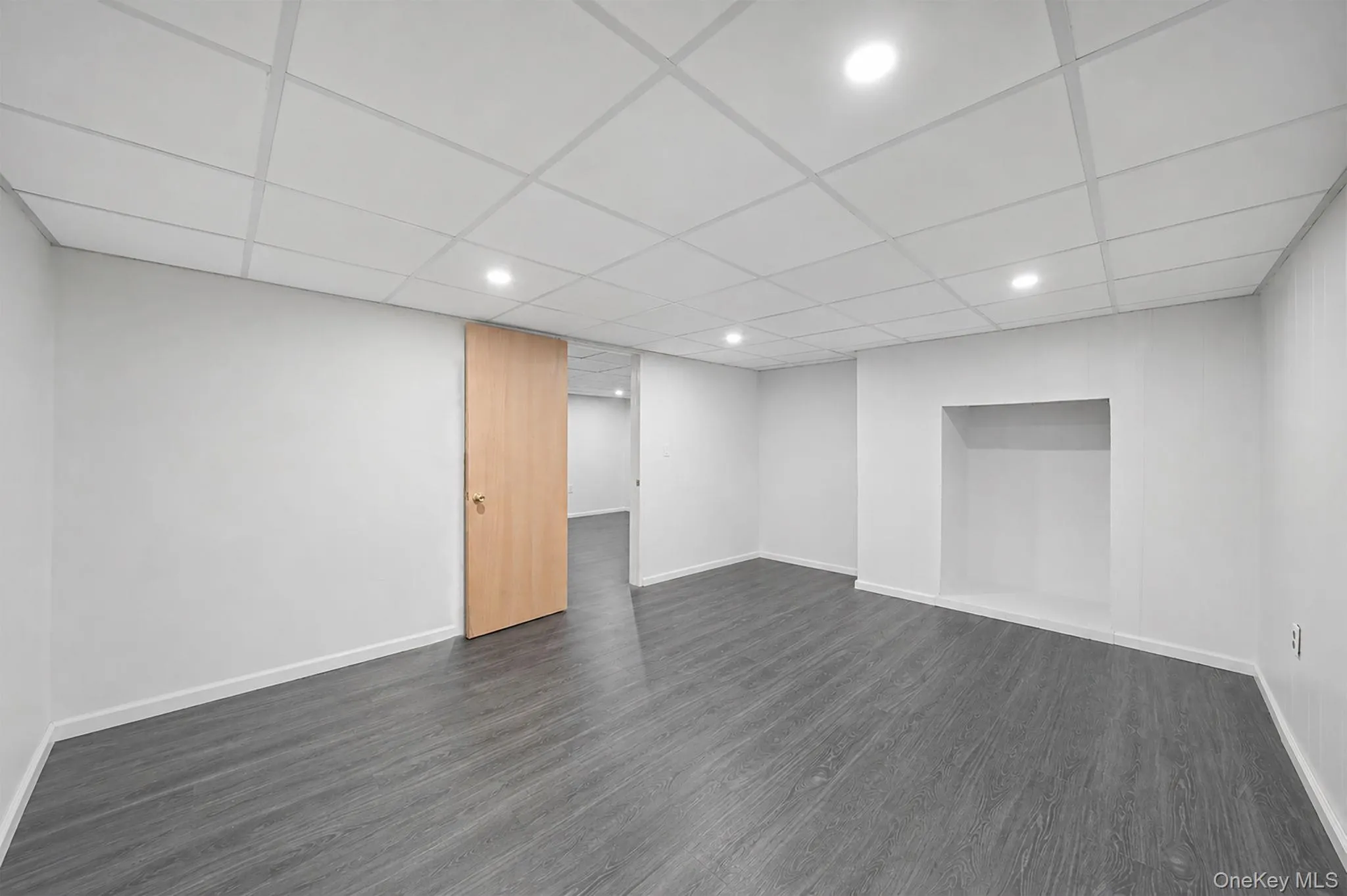 14 Pinelawn Avenue, Brookhaven, NY, 2 Bedrooms Bedrooms, 7 Rooms Rooms,1 BathroomBathrooms,Residential,For Rent,Pinelawn,0,1016357 14 Pinelawn Avenue, Brookhaven, NY, 2 Bedrooms Bedrooms, 7 Rooms Rooms,1 BathroomBathrooms,Residential,For Rent,Pinelawn,0,1016357