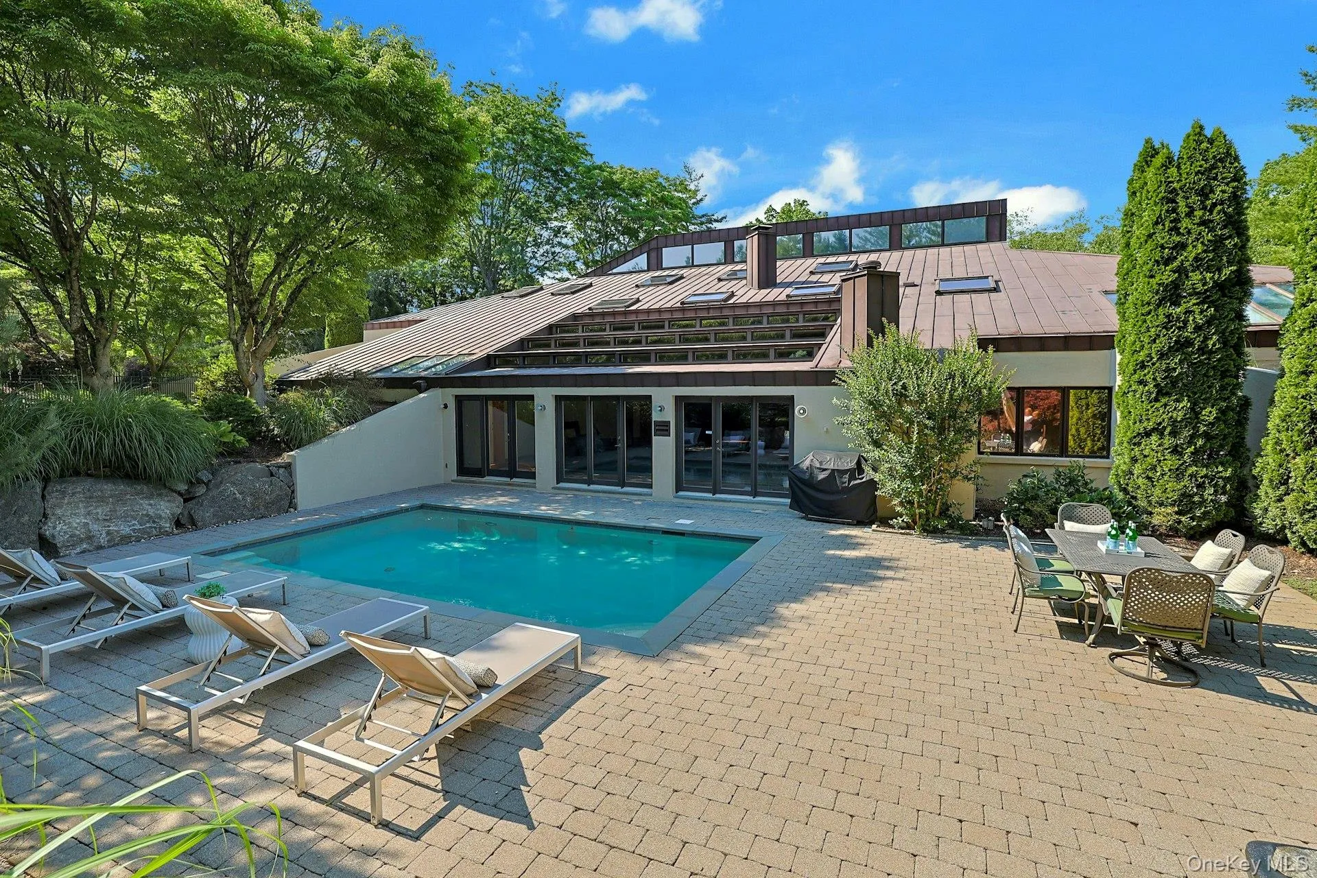 41 Murray Hill Road, Scarsdale, NY, 5 Bedrooms Bedrooms, 11 Rooms Rooms,6 BathroomsBathrooms,Residential,For Rent,Murray Hill,0,1016358 41 Murray Hill Road, Scarsdale, NY, 5 Bedrooms Bedrooms, 11 Rooms Rooms,6 BathroomsBathrooms,Residential,For Rent,Murray Hill,0,1016358