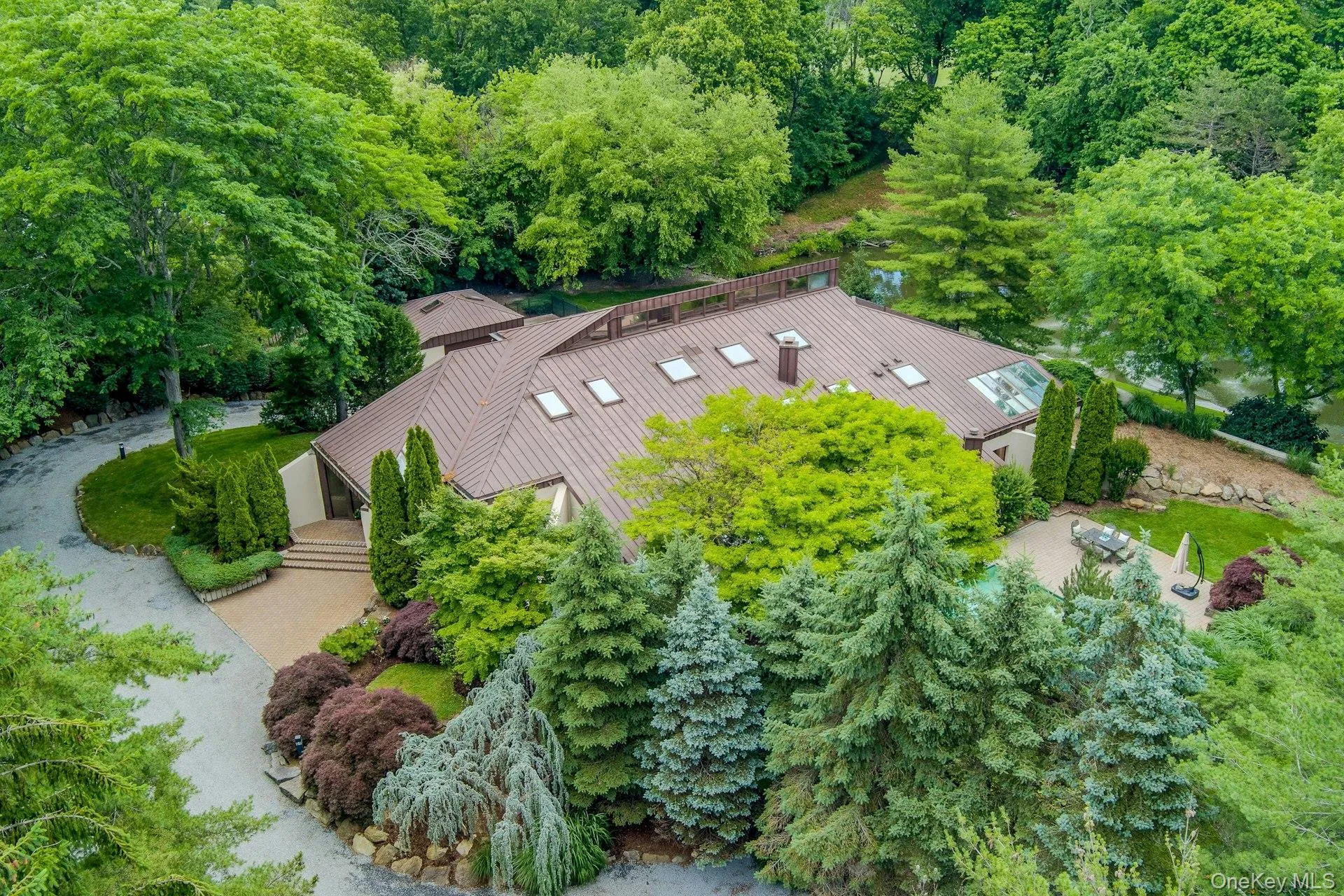 41 Murray Hill Road, Scarsdale, NY, 5 Bedrooms Bedrooms, 11 Rooms Rooms,6 BathroomsBathrooms,Residential,For Rent,Murray Hill,0,1016358 41 Murray Hill Road, Scarsdale, NY, 5 Bedrooms Bedrooms, 11 Rooms Rooms,6 BathroomsBathrooms,Residential,For Rent,Murray Hill,0,1016358