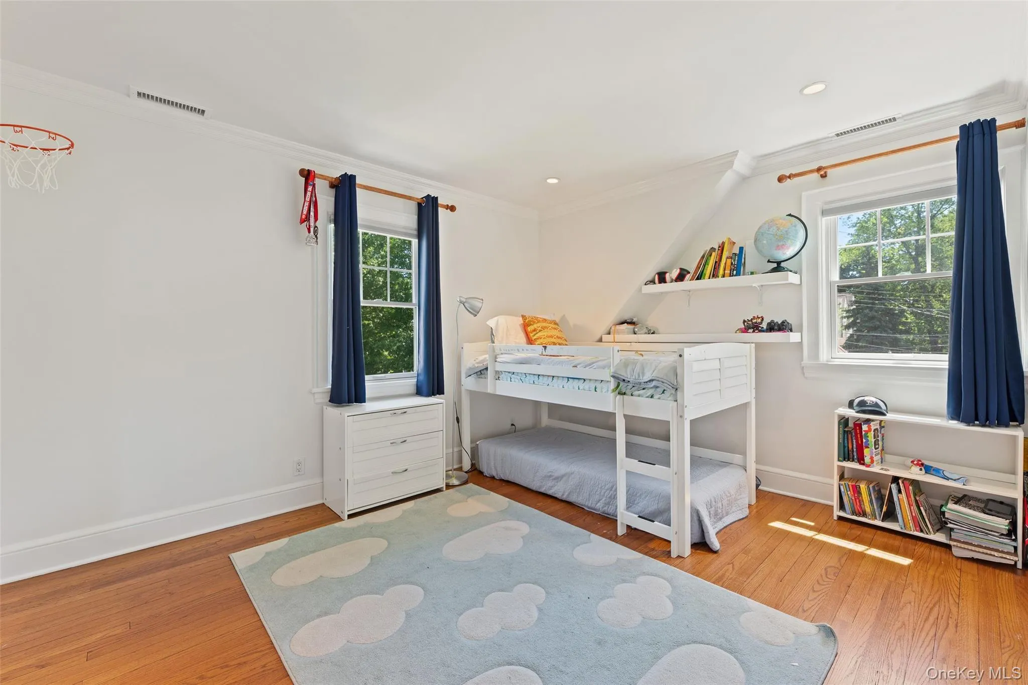 10 Cambridge Court, Mamaroneck, NY, 3 Bedrooms Bedrooms, 10 Rooms Rooms,2 BathroomsBathrooms,Residential,For Rent,Cambridge,0,KEY1016359 10 Cambridge Court, Mamaroneck, NY, 3 Bedrooms Bedrooms, 10 Rooms Rooms,2 BathroomsBathrooms,Residential,For Rent,Cambridge,0,KEY1016359
