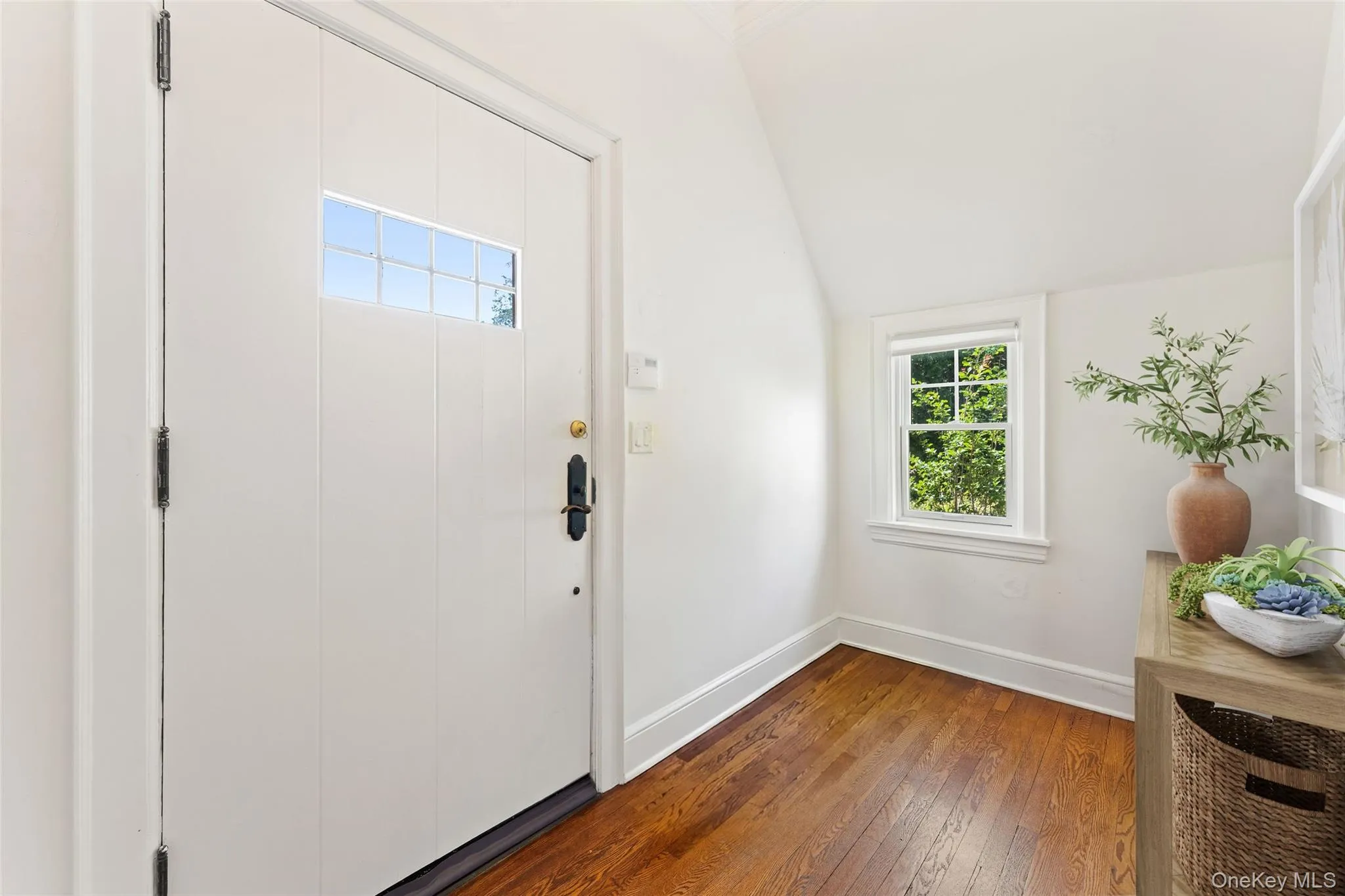 10 Cambridge Court, Mamaroneck, NY, 3 Bedrooms Bedrooms, 10 Rooms Rooms,2 BathroomsBathrooms,Residential,For Rent,Cambridge,0,KEY1016359 10 Cambridge Court, Mamaroneck, NY, 3 Bedrooms Bedrooms, 10 Rooms Rooms,2 BathroomsBathrooms,Residential,For Rent,Cambridge,0,KEY1016359