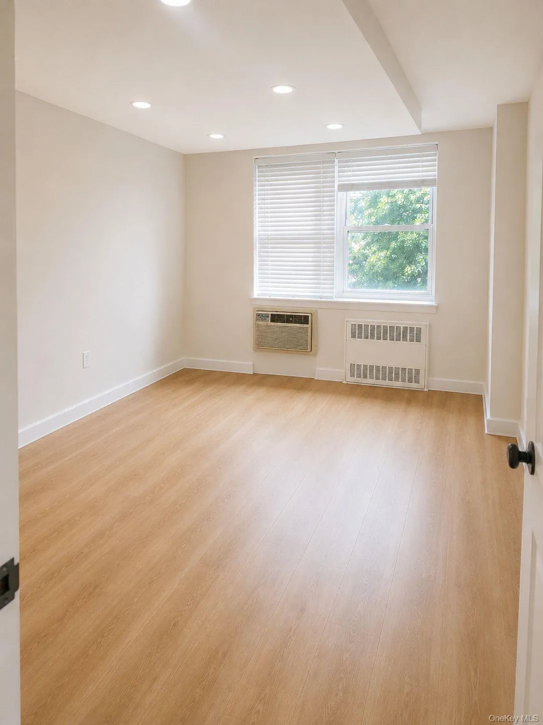 30 Cole Avenue, Ramapo, NY, 2 Bedrooms Bedrooms, 6 Rooms Rooms,2 BathroomsBathrooms,Residential Lease,For Rent,Cole,0,1016362 30 Cole Avenue, Ramapo, NY, 2 Bedrooms Bedrooms, 6 Rooms Rooms,2 BathroomsBathrooms,Residential Lease,For Rent,Cole,0,1016362