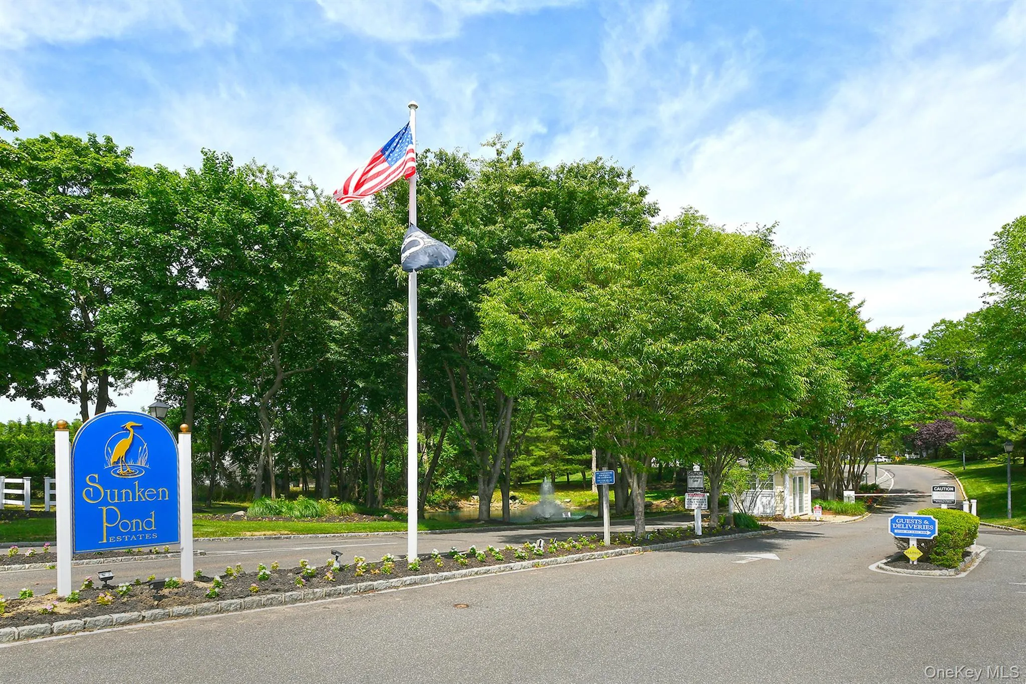 102 Winged Foot Way, Riverhead, NY, 2 Bedrooms Bedrooms, 6 Rooms Rooms,2 BathroomsBathrooms,Residential,For Rent,Winged Foot,0,KEY1016365 102 Winged Foot Way, Riverhead, NY, 2 Bedrooms Bedrooms, 6 Rooms Rooms,2 BathroomsBathrooms,Residential,For Rent,Winged Foot,0,KEY1016365