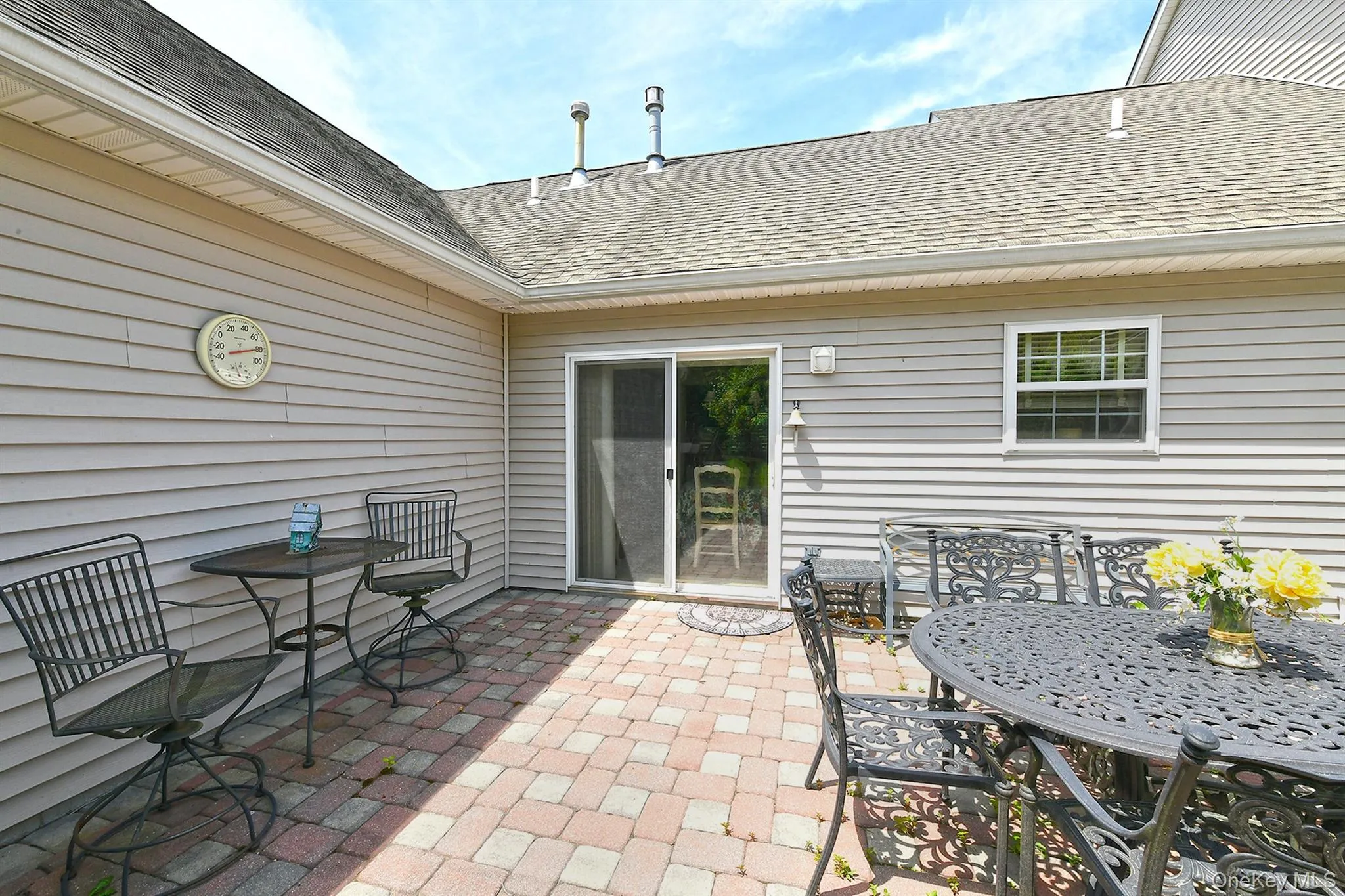 102 Winged Foot Way, Riverhead, NY, 2 Bedrooms Bedrooms, 6 Rooms Rooms,2 BathroomsBathrooms,Residential,For Rent,Winged Foot,0,KEY1016365 102 Winged Foot Way, Riverhead, NY, 2 Bedrooms Bedrooms, 6 Rooms Rooms,2 BathroomsBathrooms,Residential,For Rent,Winged Foot,0,KEY1016365