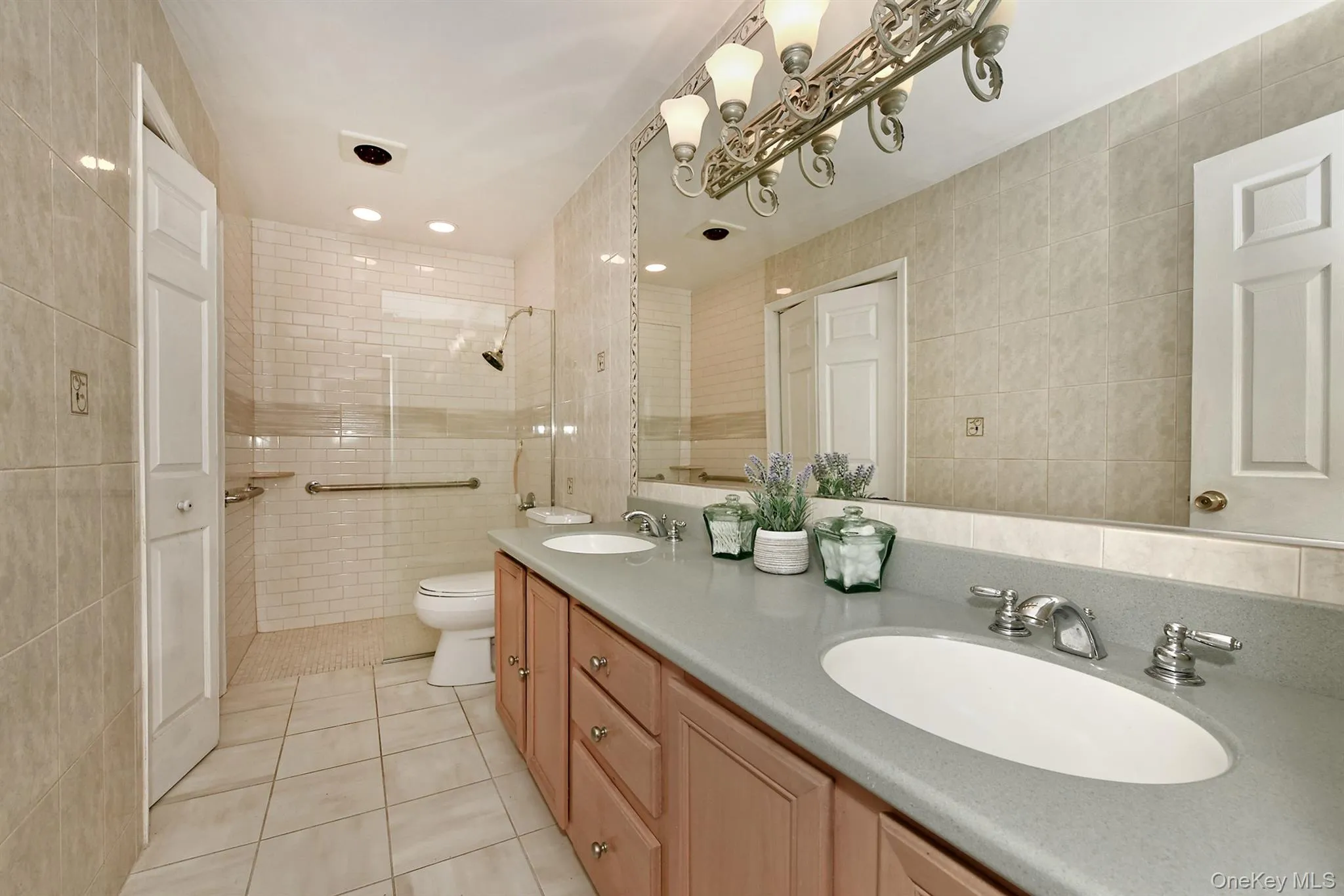 102 Winged Foot Way, Riverhead, NY, 2 Bedrooms Bedrooms, 6 Rooms Rooms,2 BathroomsBathrooms,Residential,For Rent,Winged Foot,0,KEY1016365 102 Winged Foot Way, Riverhead, NY, 2 Bedrooms Bedrooms, 6 Rooms Rooms,2 BathroomsBathrooms,Residential,For Rent,Winged Foot,0,KEY1016365