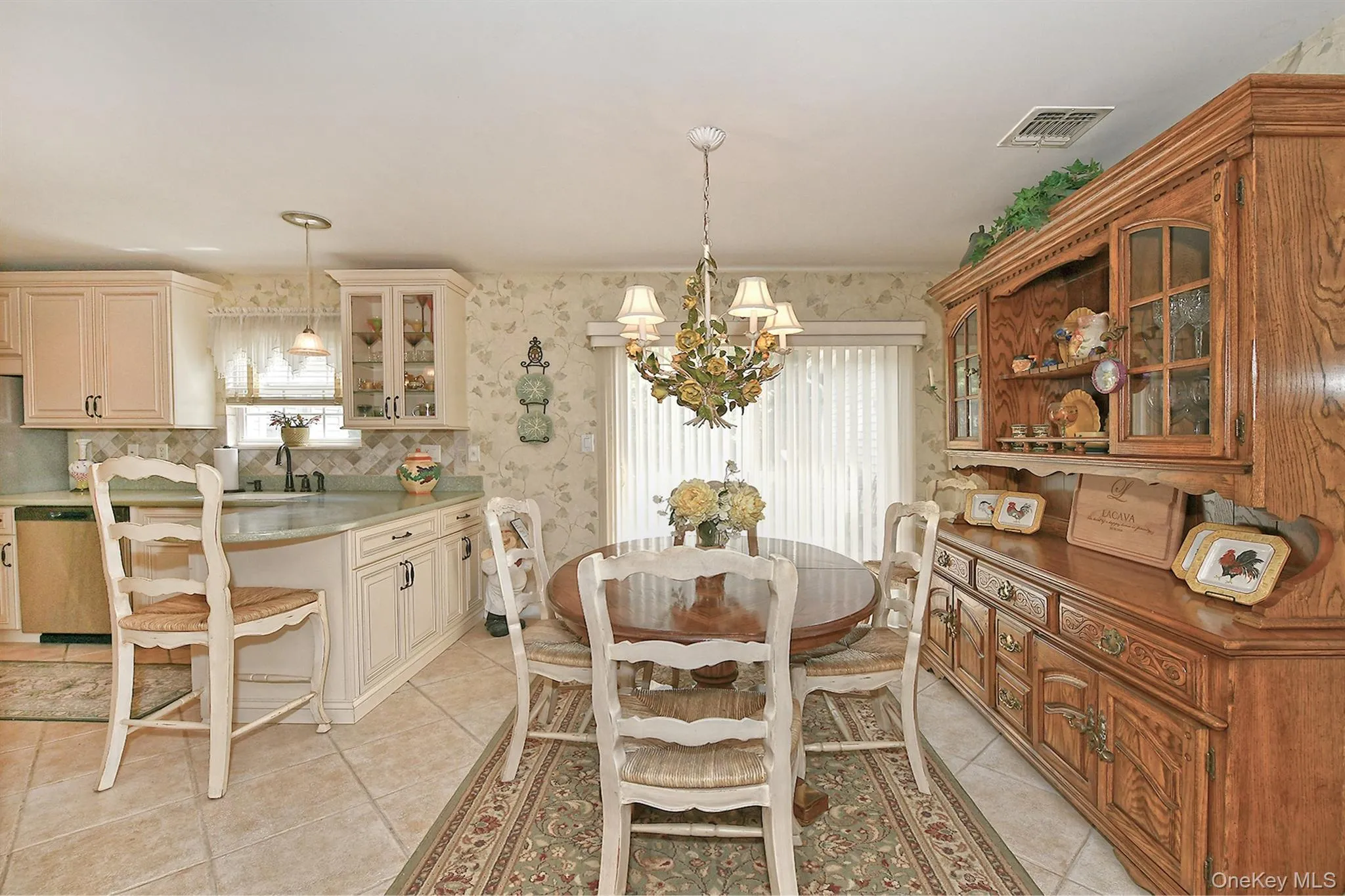 102 Winged Foot Way, Riverhead, NY, 2 Bedrooms Bedrooms, 6 Rooms Rooms,2 BathroomsBathrooms,Residential,For Rent,Winged Foot,0,KEY1016365 102 Winged Foot Way, Riverhead, NY, 2 Bedrooms Bedrooms, 6 Rooms Rooms,2 BathroomsBathrooms,Residential,For Rent,Winged Foot,0,KEY1016365