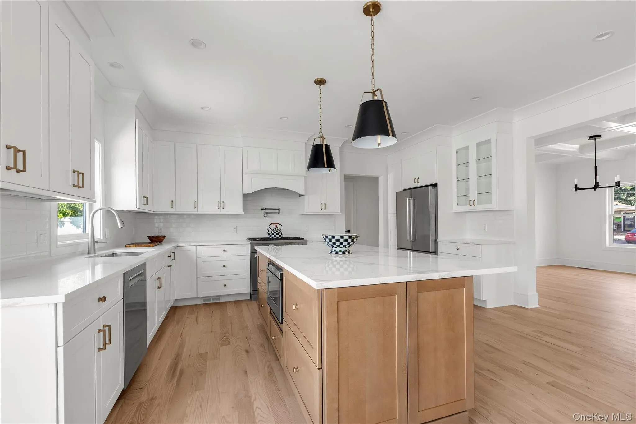 23 Garden Circle, Oyster Bay, NY, 5 Bedrooms Bedrooms, 9 Rooms Rooms,4 BathroomsBathrooms,Residential,For Rent,Garden,0,1016366 23 Garden Circle, Oyster Bay, NY, 5 Bedrooms Bedrooms, 9 Rooms Rooms,4 BathroomsBathrooms,Residential,For Rent,Garden,0,1016366