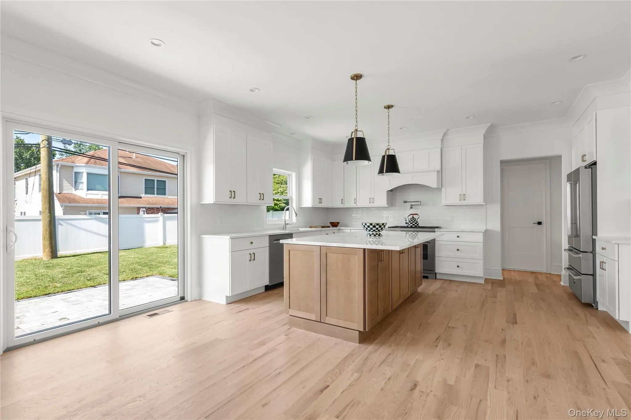 23 Garden Circle, Oyster Bay, NY, 5 Bedrooms Bedrooms, 9 Rooms Rooms,4 BathroomsBathrooms,Residential,For Rent,Garden,0,1016366 23 Garden Circle, Oyster Bay, NY, 5 Bedrooms Bedrooms, 9 Rooms Rooms,4 BathroomsBathrooms,Residential,For Rent,Garden,0,1016366