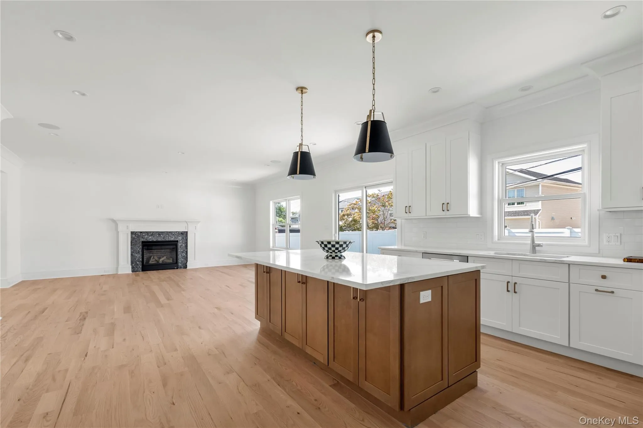 23 Garden Circle, Oyster Bay, NY, 5 Bedrooms Bedrooms, 9 Rooms Rooms,4 BathroomsBathrooms,Residential,For Rent,Garden,0,1016366 23 Garden Circle, Oyster Bay, NY, 5 Bedrooms Bedrooms, 9 Rooms Rooms,4 BathroomsBathrooms,Residential,For Rent,Garden,0,1016366